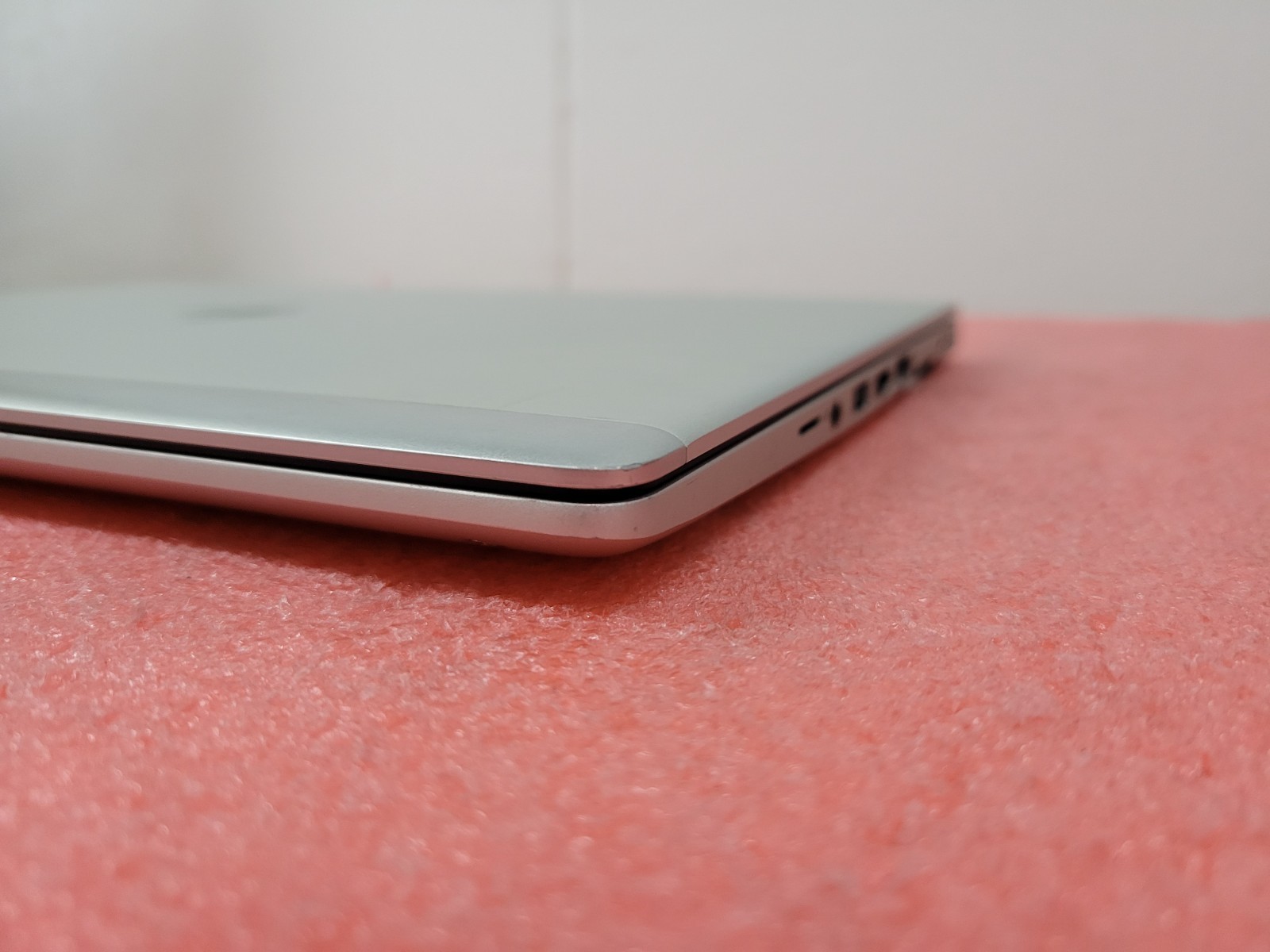 HP EliteBook 840 G6 i5-8265U 4GB RAM *AS IS/NO BATTERY/NO SSD/NO OS* | C944