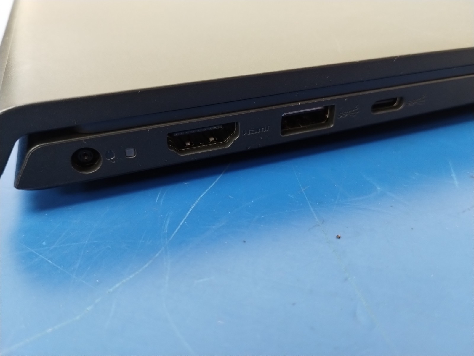 DELL 15 DC15255 G8MK9, AMD Ryzen 7 7730U, 2.00 GHz, 16 GB RAM, 512 GB NVMe SSD