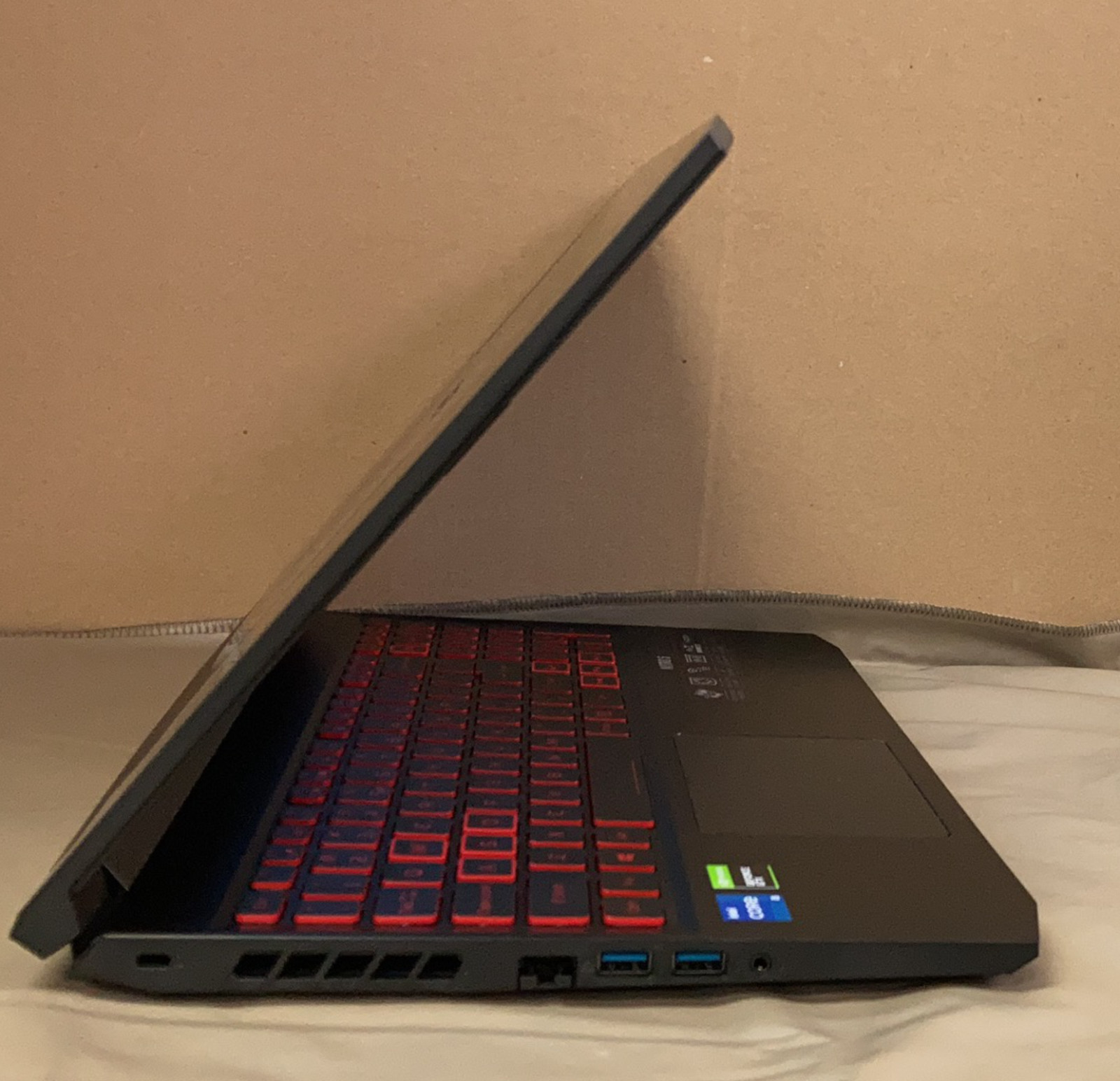 Acer nitro 5 Laptop i5-11400H NVIDIA GeForce GTX 1650 32G+2TSSD Win 11