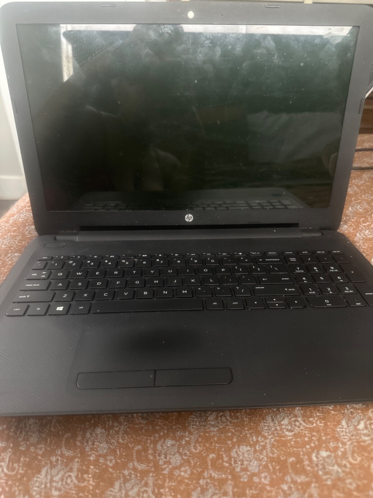 Laptop HP TPN-C125 Intel Pentium(R) – Tested – Read Description