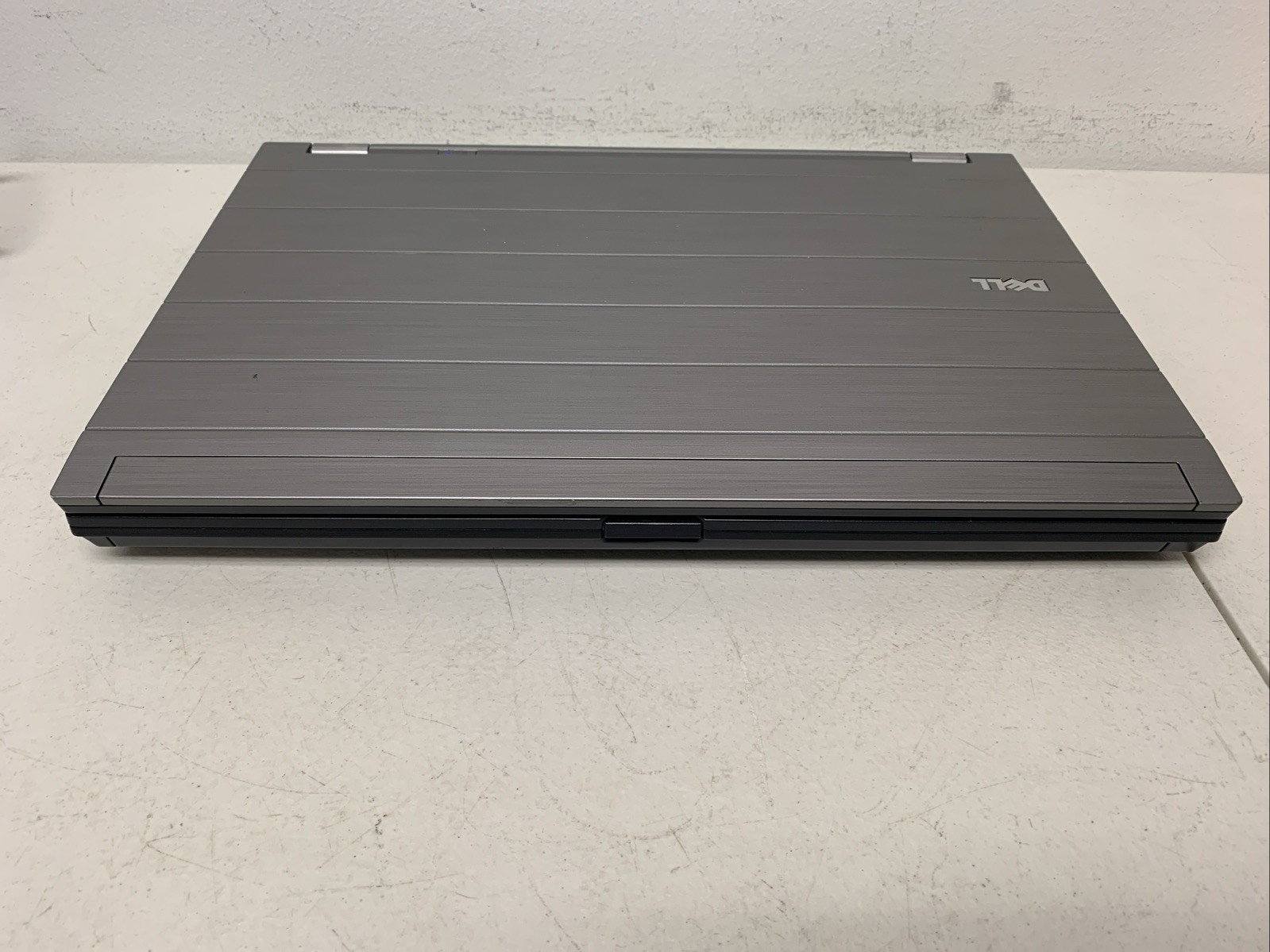 DELL PRECISION M4500 i7-Q740, 8GB RAM,256 GB SSD LINUX MINT