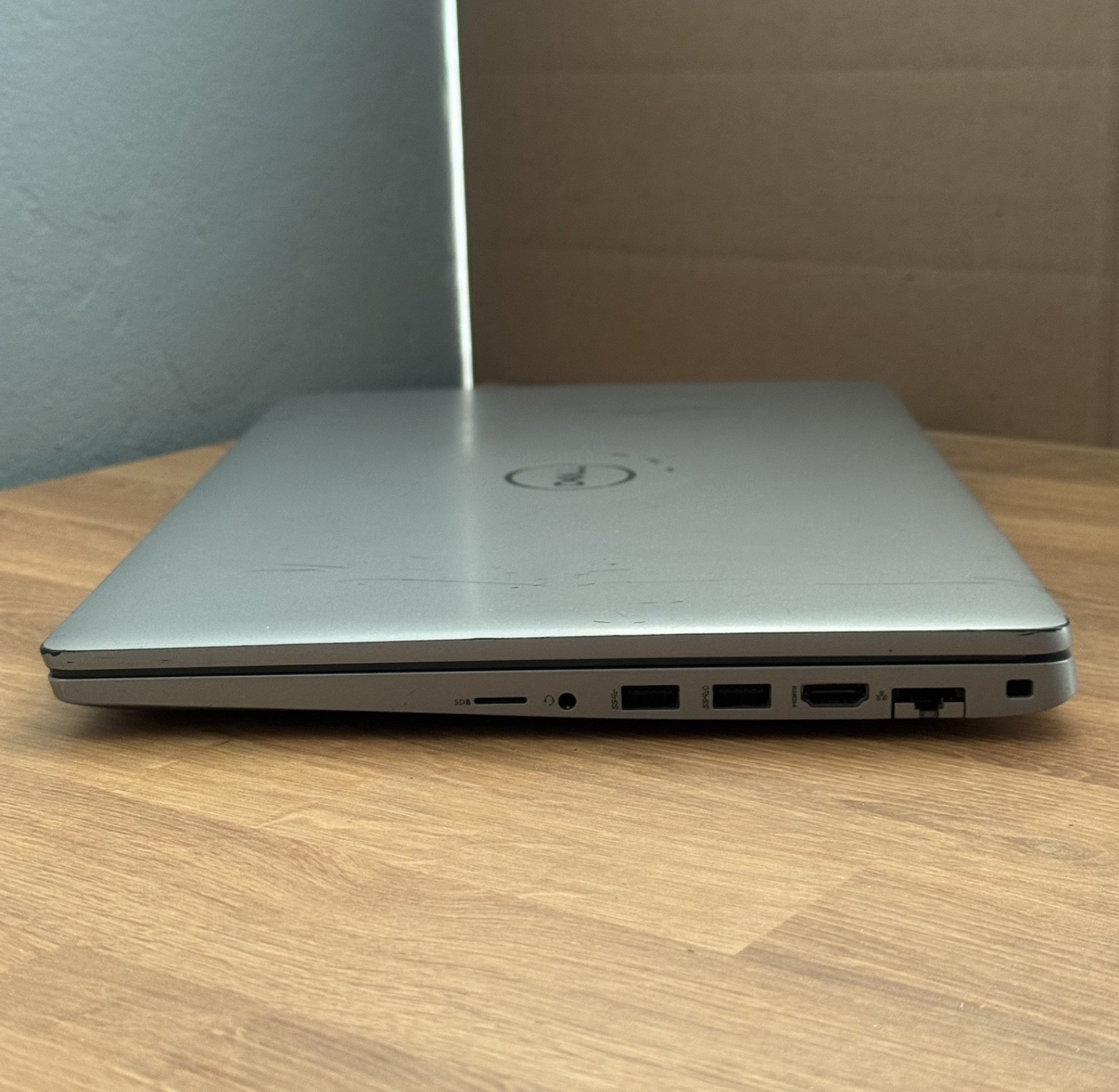 Dell Latitude 5520 15.6″ i7-1165G7 @2.80GHz 16GB RAM 512GB SSD Iris Xe (19)