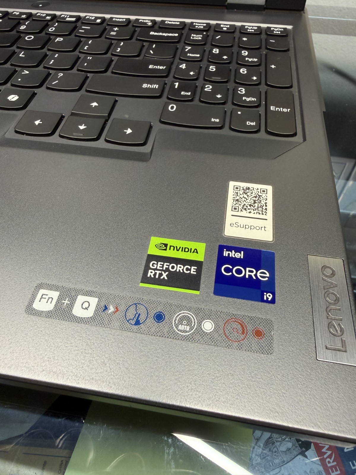 Lenovo Legion Pro 5i 16IRX8 16″ 500 Nits (1TB SSD,Intel Core i9 13th Gen., 5.40)