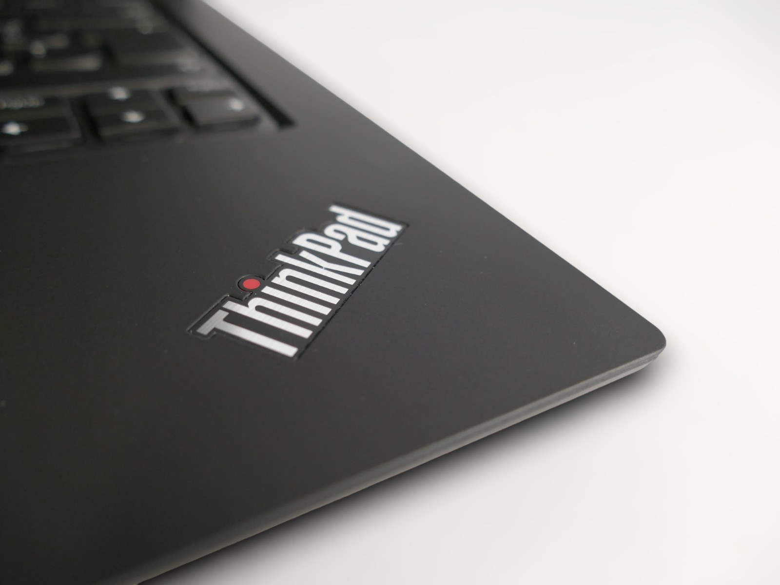 Lenovo ThinkPad T495 Ryzen 5 PRO 3500U – 16GB RAM – 256GB NVMe – Touchscreen