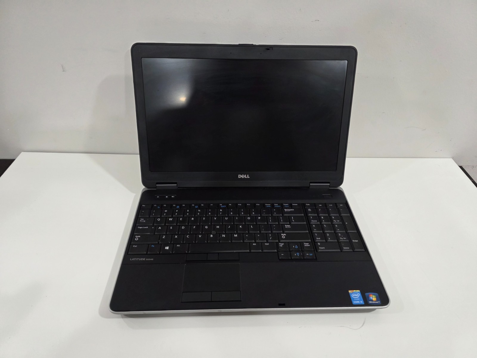 Dell Latitude E6540 Intel i5-4310M 8GB 320GB HDD Bluetooth Comfort KB / RF Tech