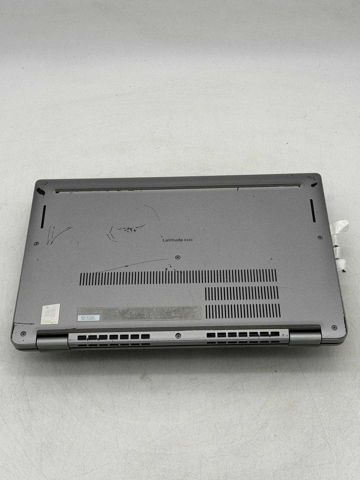 Dell Latitude (5320) |13.3″| i5-1145G7 16GB 256GB NO OS Read