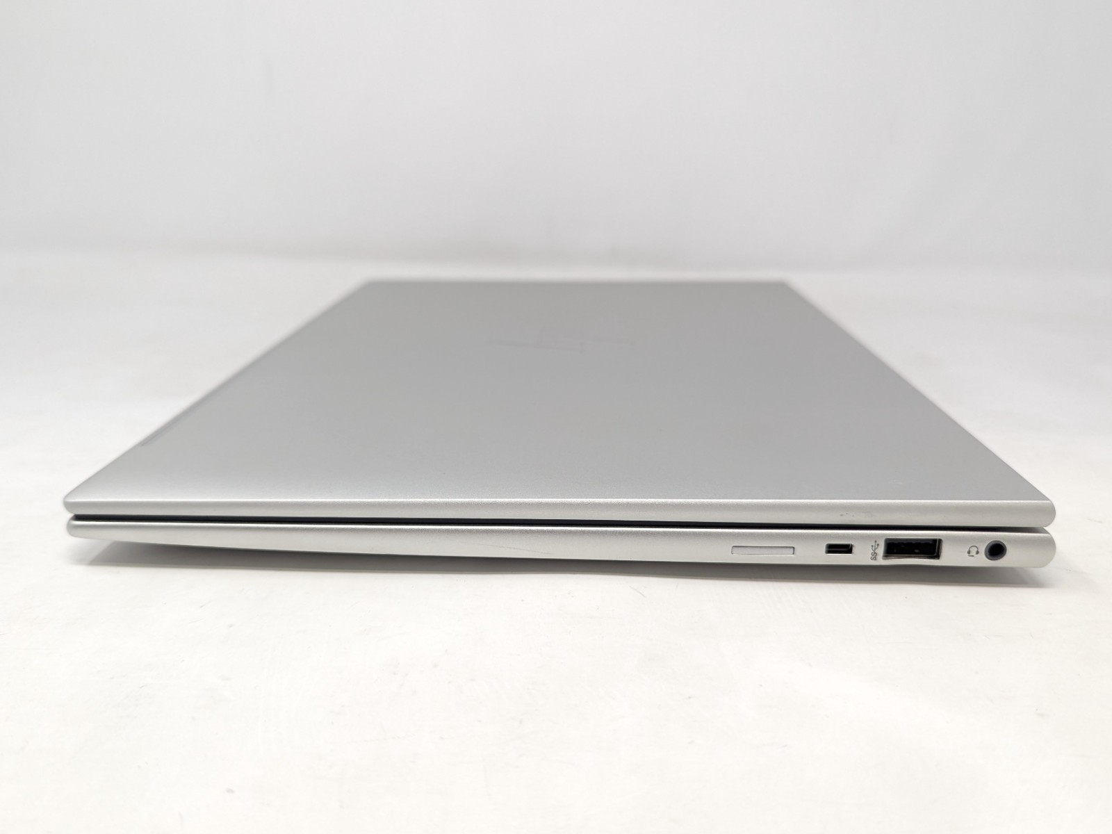 HP EliteBook 840 G9 Laptop – 14″ Intel Core i7-1265U 32GB DDR5 512GB SSD No OS