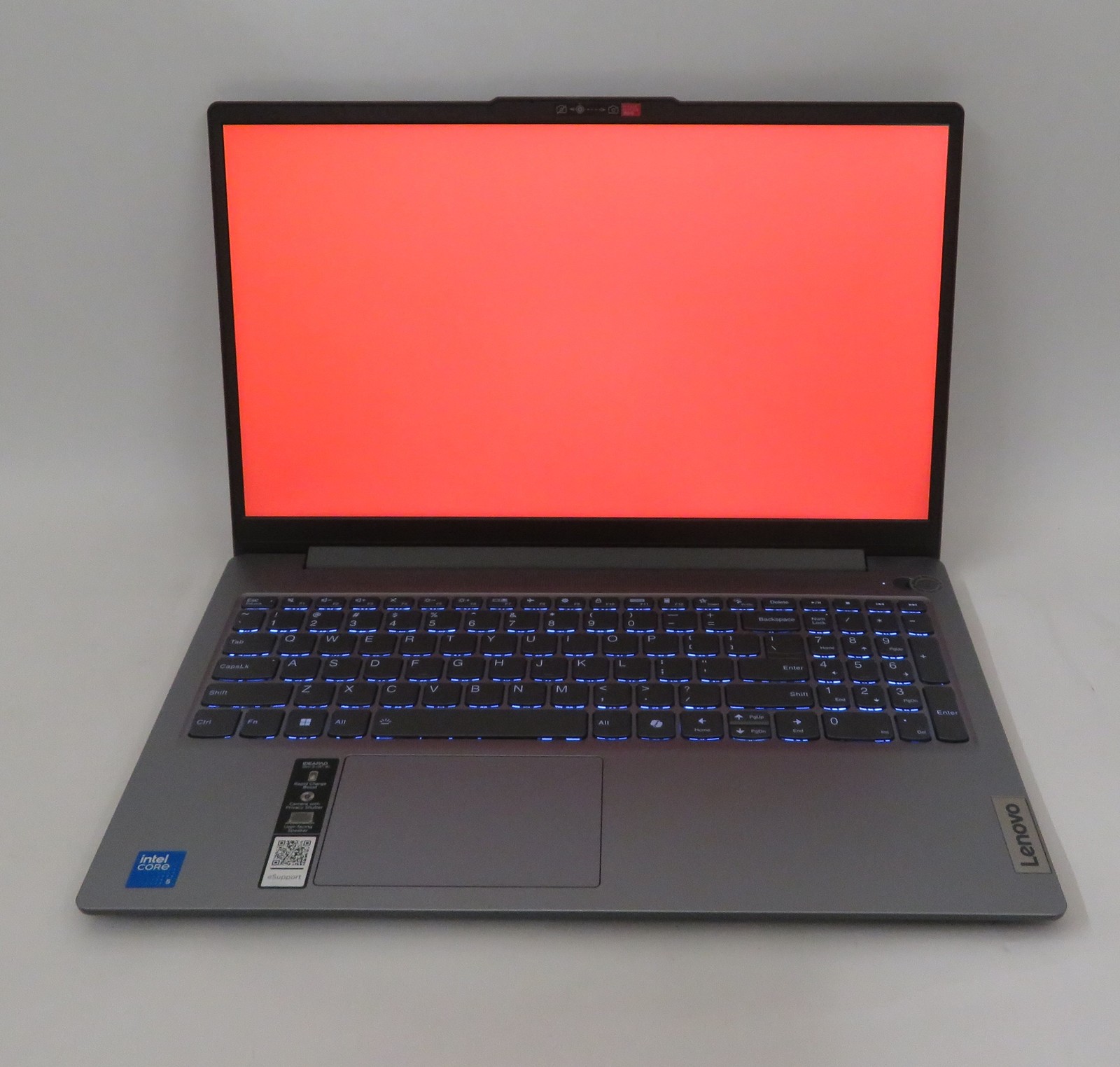 Lenovo IdeaPad Slim 3 15IRU9 CORE 5 120U 1.4GHz 8GB RAM 256GB Windows 11