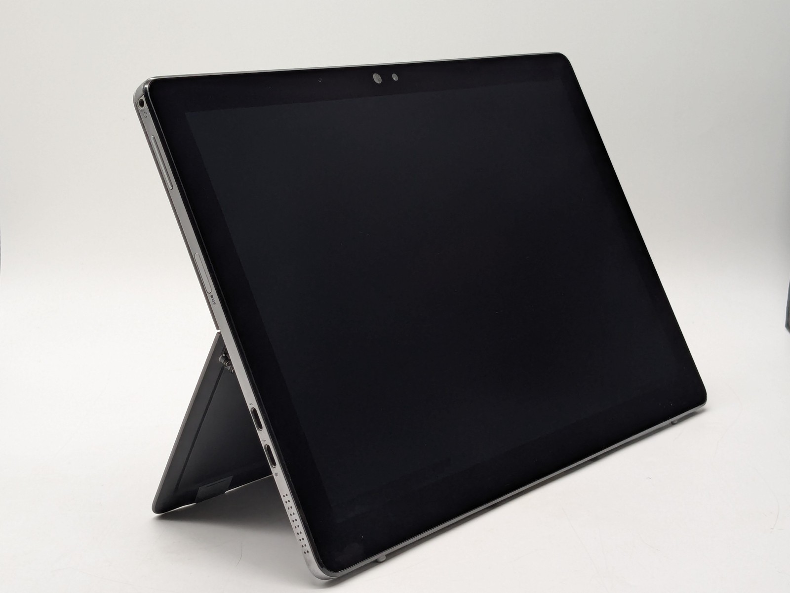 Dell Latitude 7200 2-in-1 12″ FHD+ Touch I7-8665U 256GB 16GB W11P FP Reader