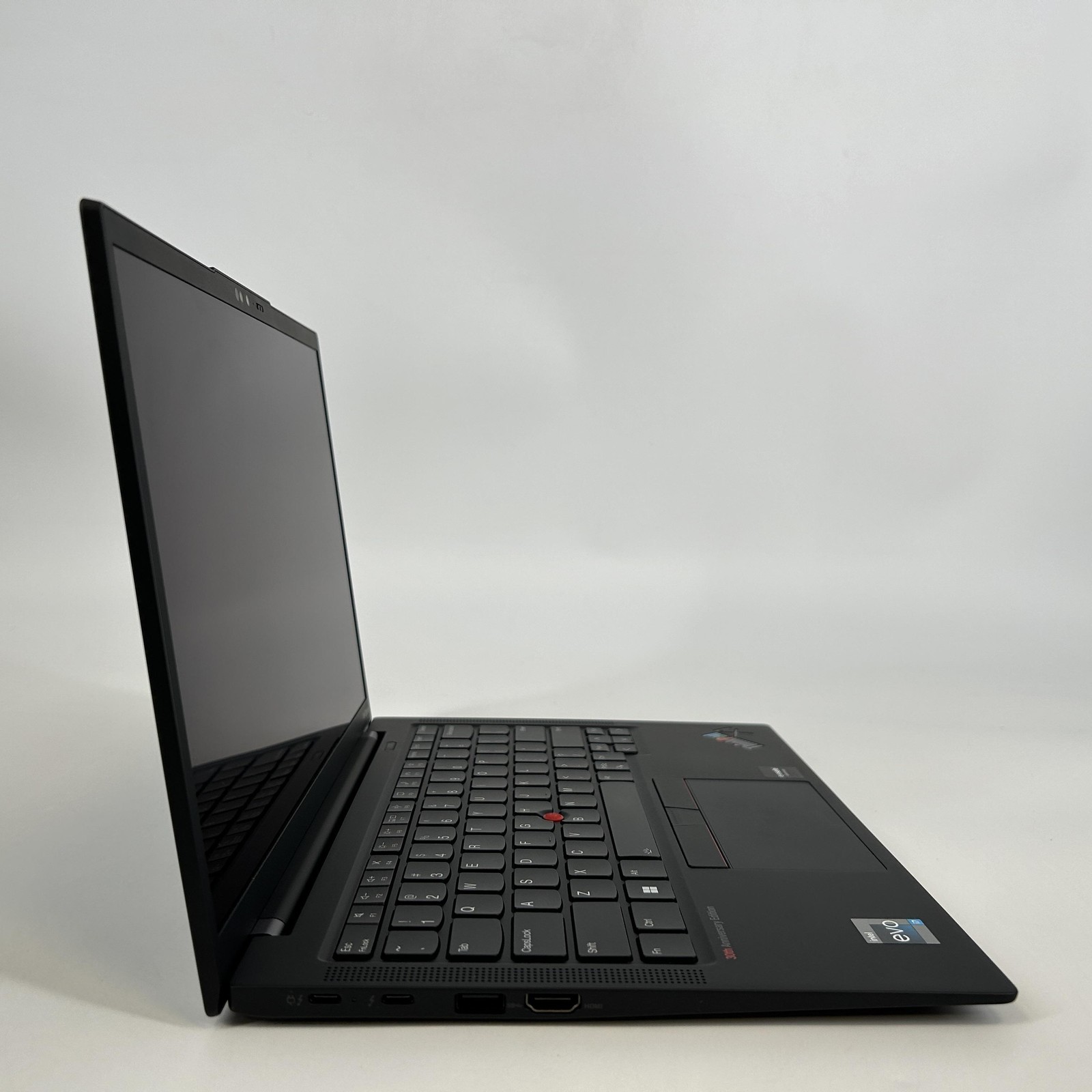 Lenovo ThinkPad X1 Carbon Gen 10 14 FHD+ TOUCH 2.1 GHz i7-1260P 16GB 512GB SSD