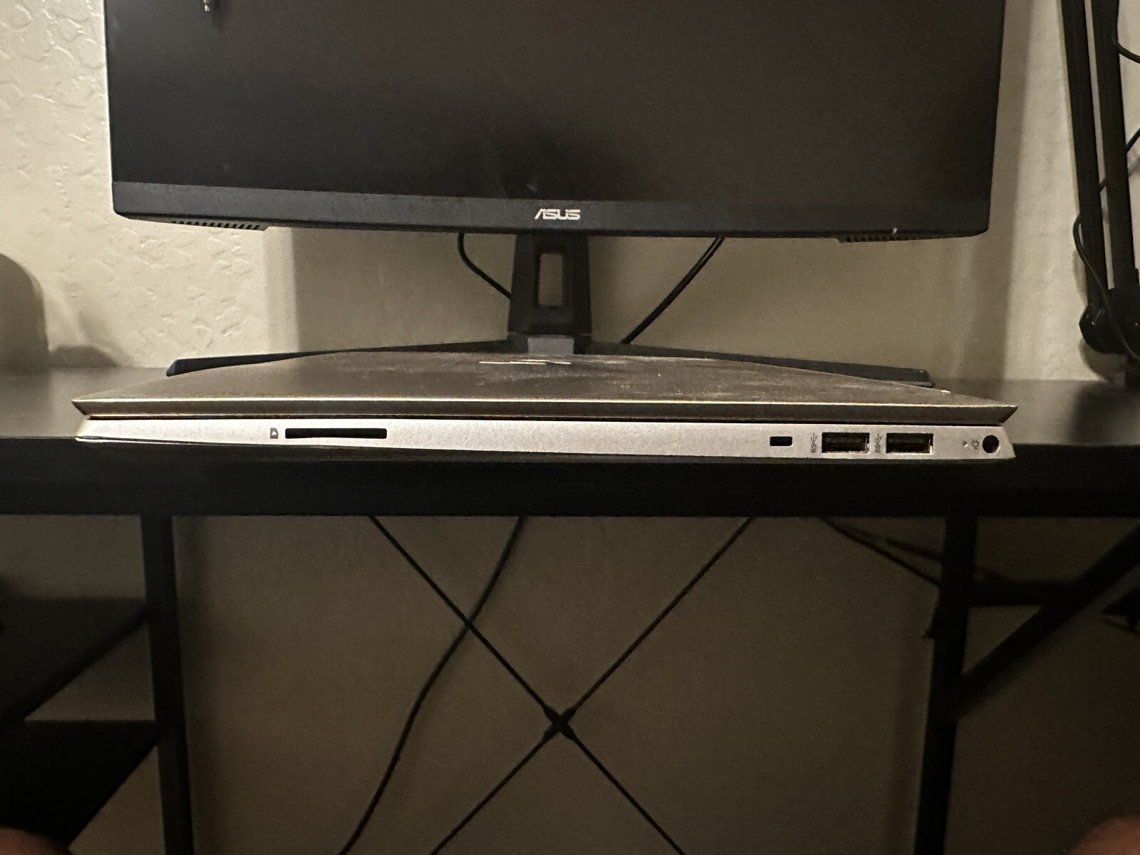 HP Pavilion 15-cs3055wm Laptop-G89IG7S9