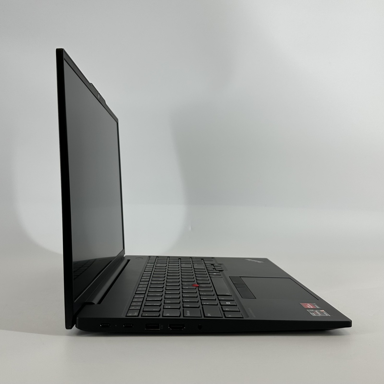 Lenovo ThinkPad E16 Gen 2 FHD+ 2.9 GHz Ryzen 5 7535U 8GB 256GB SSD Very Good