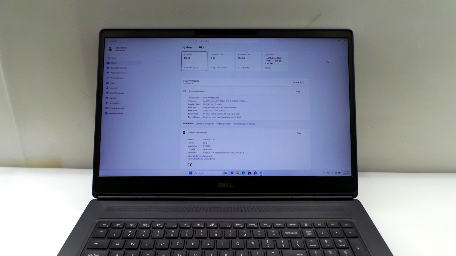 Dell Precision 7750 | 17.3″ | i7-10875H | 72GB 512GB SSD | RTX 300