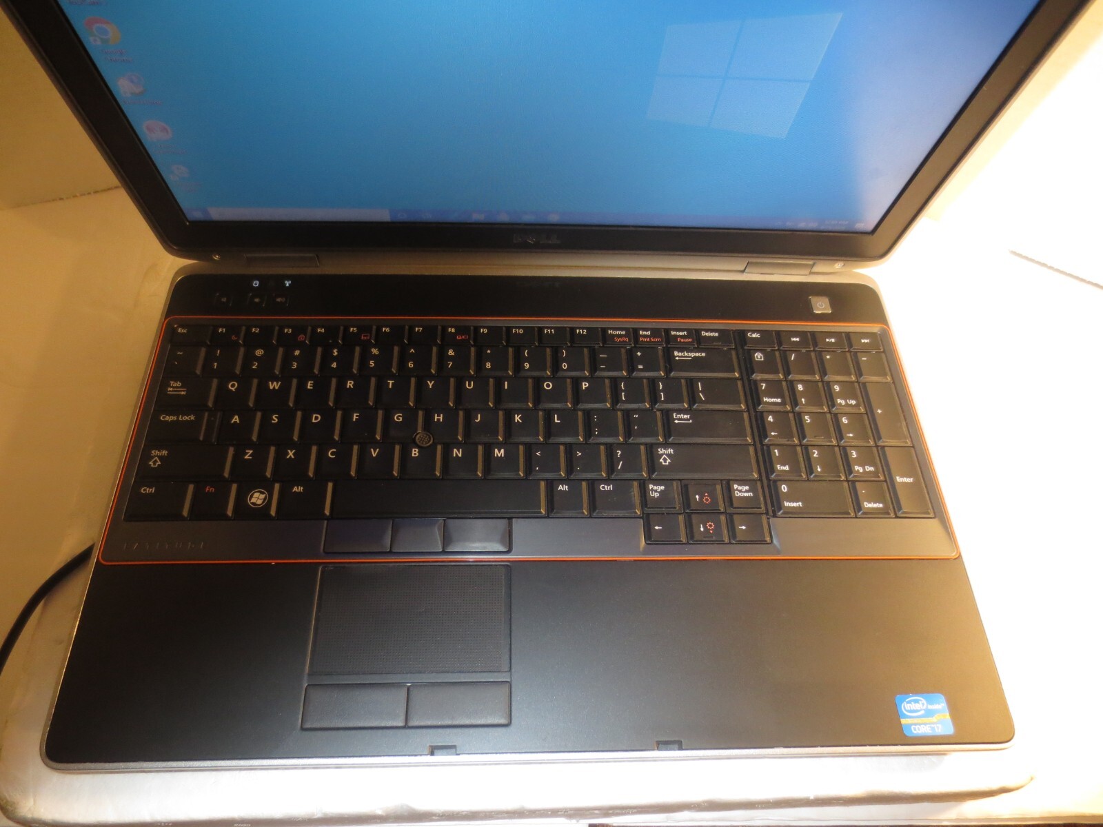 DELL LATITUDE E6520 15.6″ CORE i7-2620M@270GHZ 6GB RAM 500GB HDD WINDOWS 10
