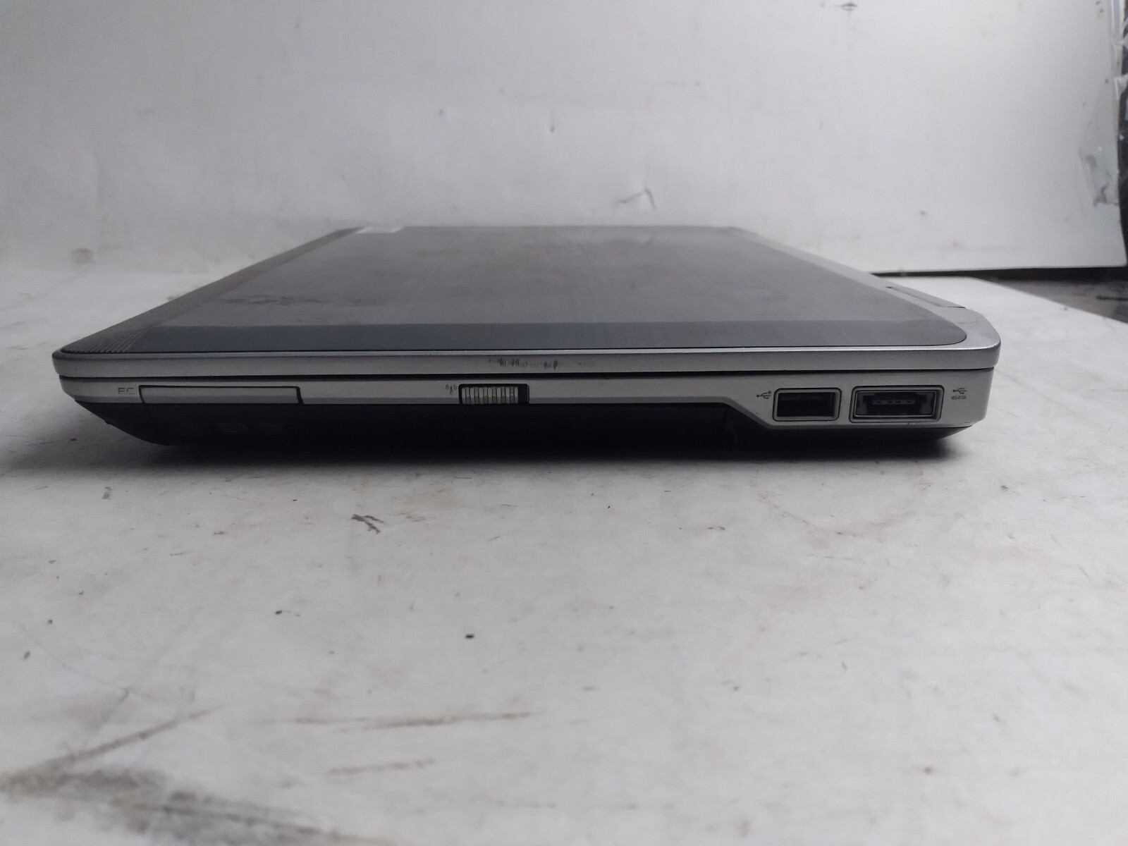 Dell Latitude E6320 w/i7-2620M, 4GB RAM, 13.3″ Laptop for Parts/Repair