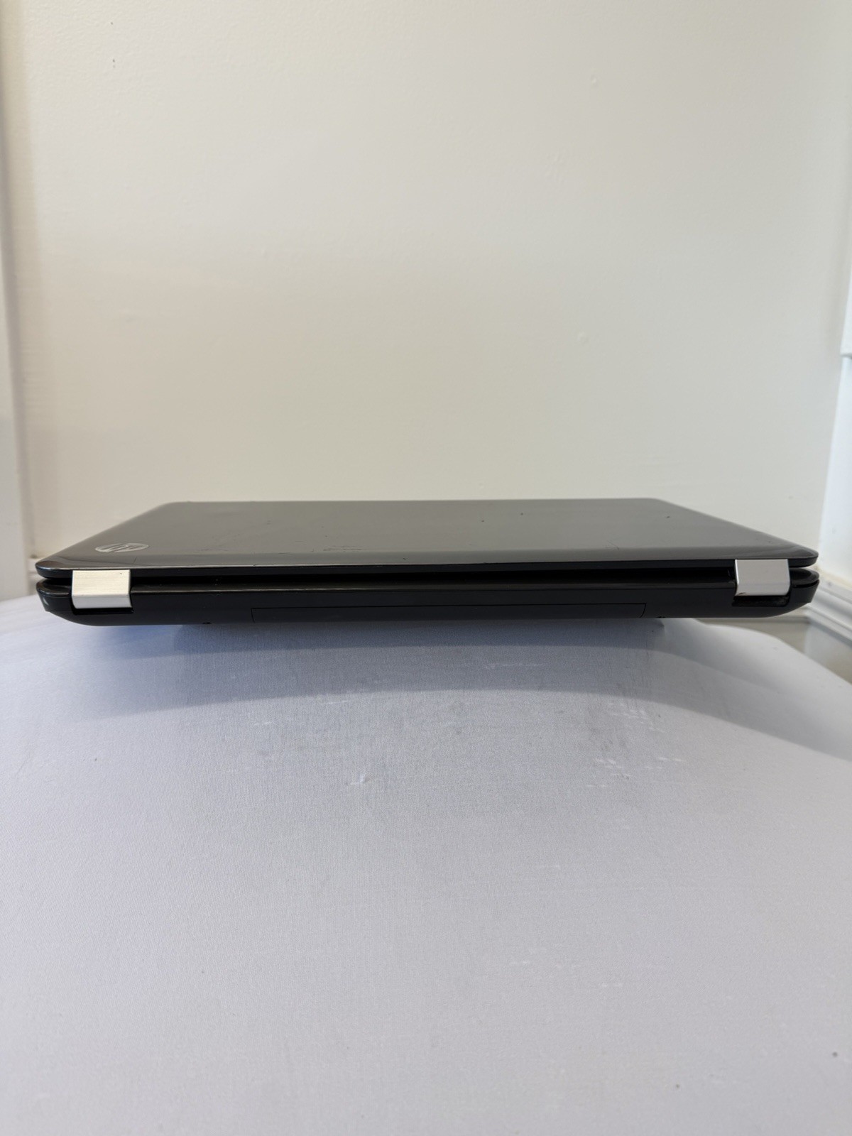 HP Pavillion g7-1260us Laptop – Unknown if Screen is Good – Intel i3 – Read Des