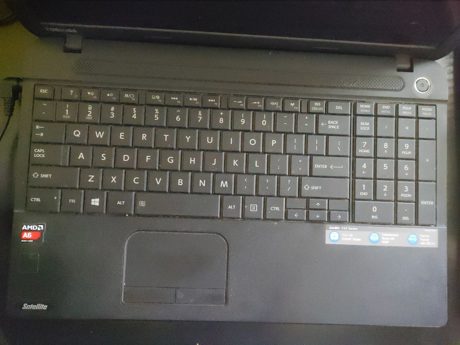 Toshiba C55D-B5242 15.6in. (750GB, AMD A6 Quad-Core, 1.8GHz, 6GB)…