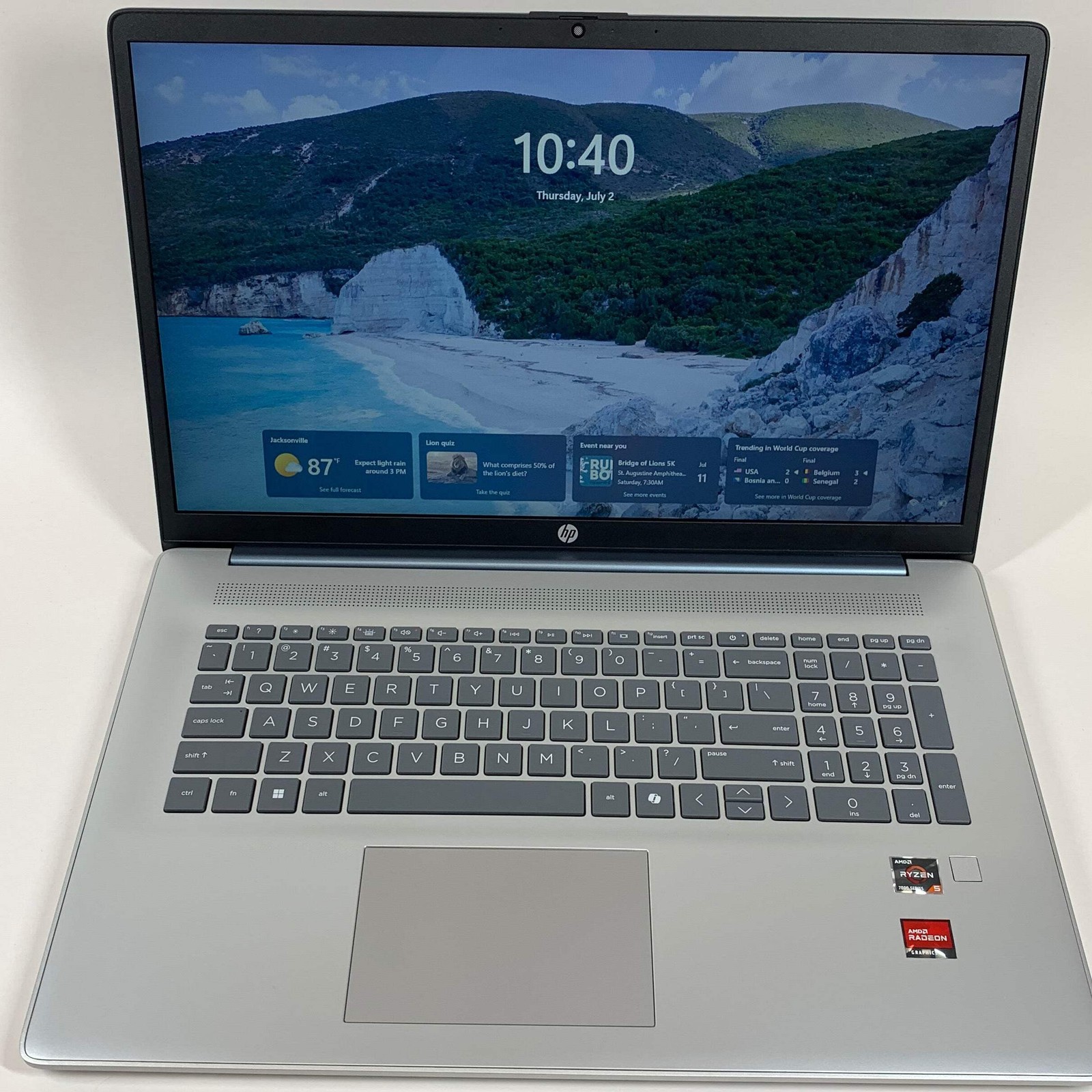 HP Laptop15.6″ Ryzen 5 7520U 2.8GHz 16GB RAM 1TB SSD 16GB