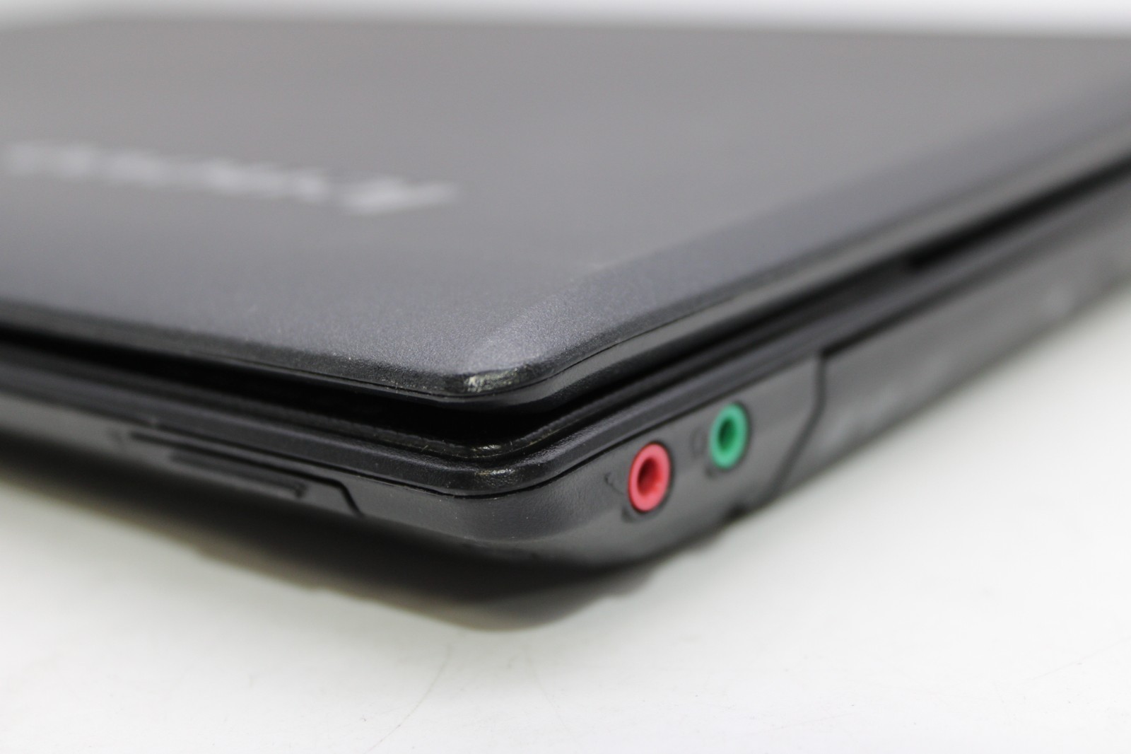 Lenovo G560 15.6″ 2Duo 4GB RAM NO STORAGE/OS *PARTS/REPAIR*
