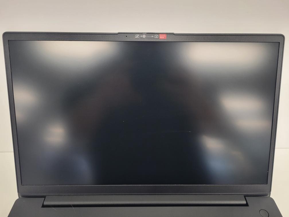 LENOVO V15 G4 (P04016319)