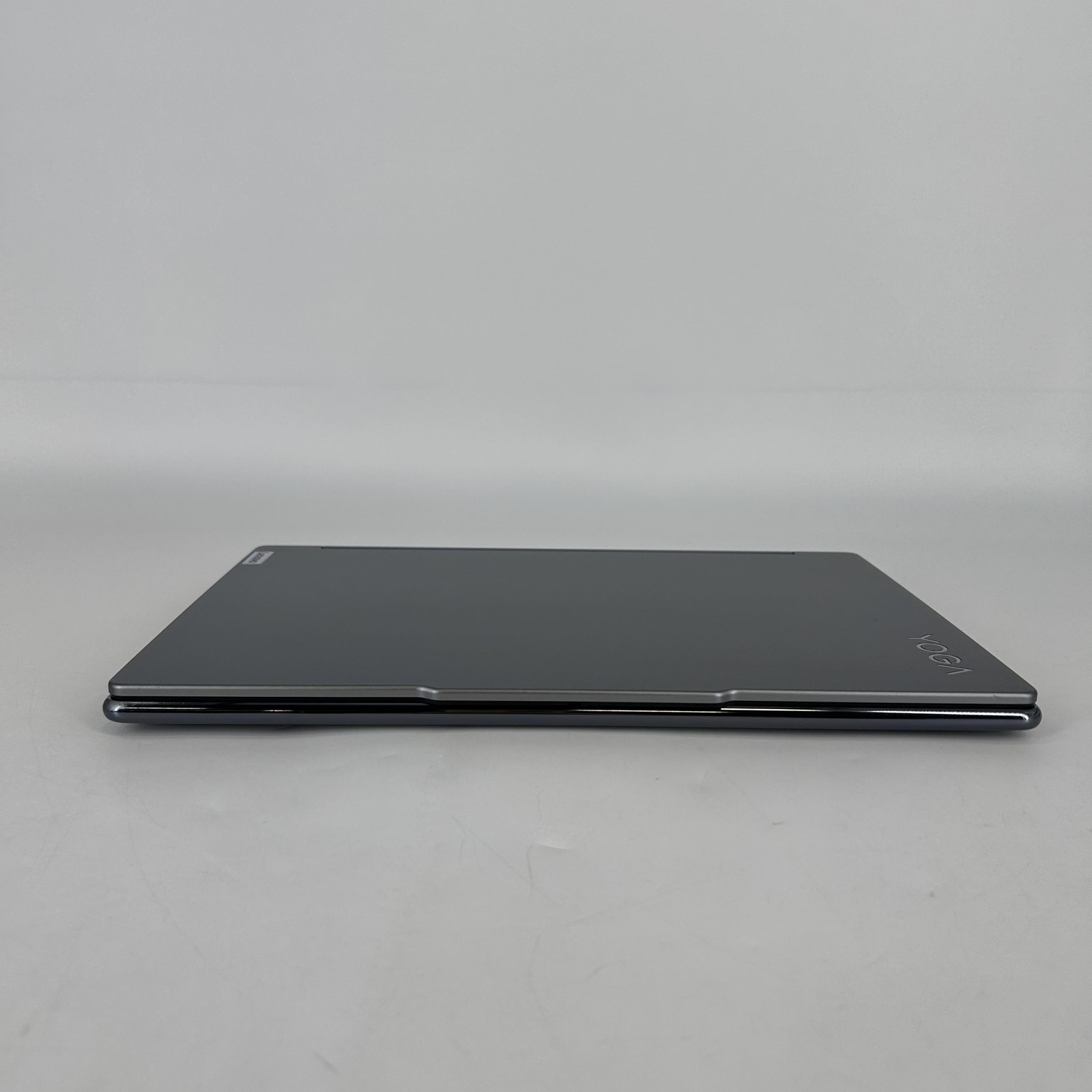Lenovo Yoga 9i 14 Gray QHD+ TOUCH 1.4 GHz Ultra 7 155H 32GB 512GB SSD Good