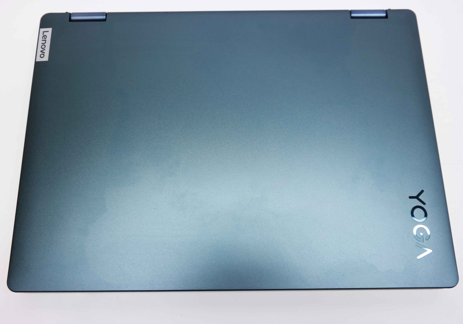 Lenovo Yoga 6 13ABR8 13.3” Ryzen 5 7530U 8GB 256GB