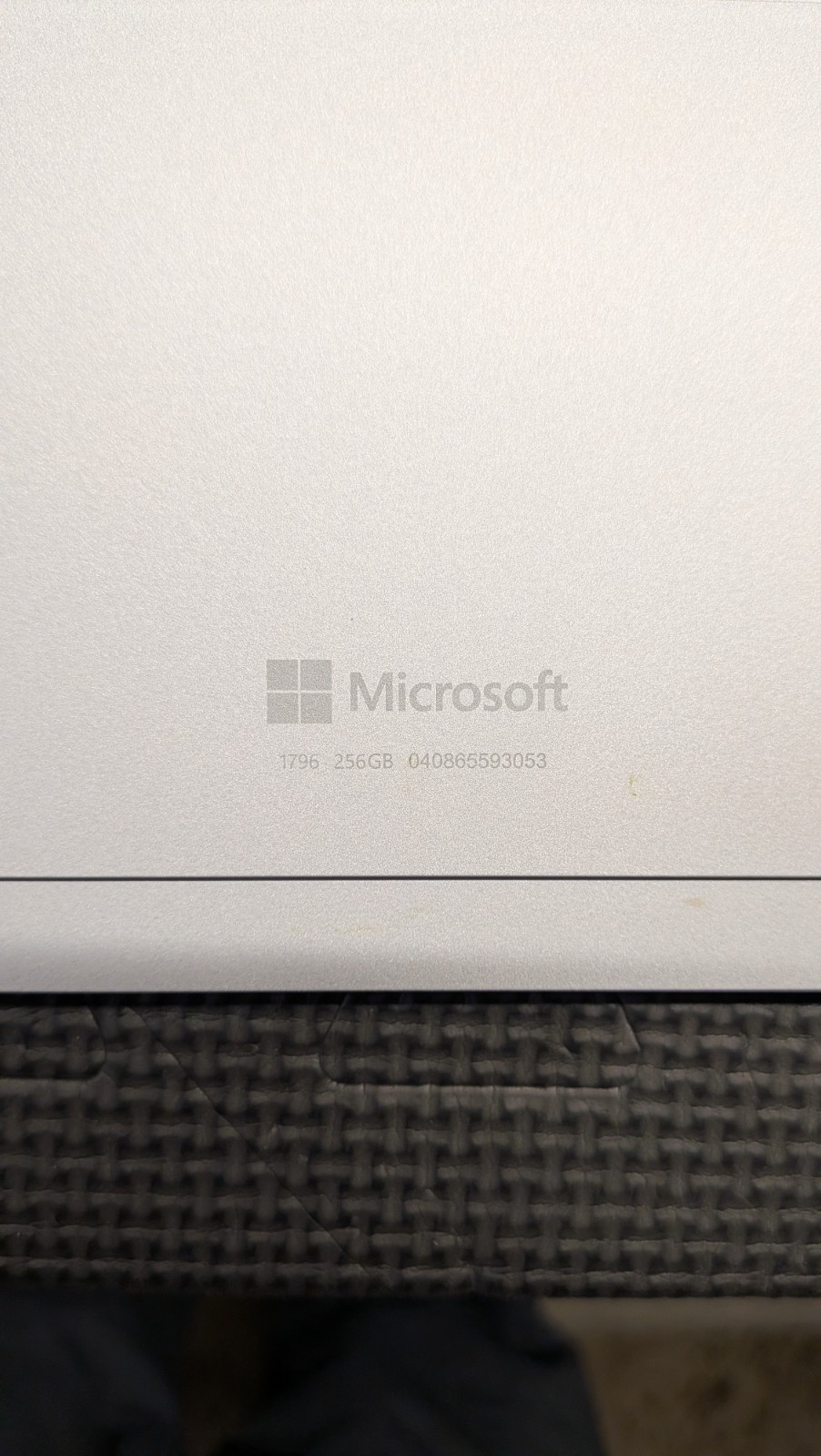 Microsoft Surface Pro 6 12.3″ Touch i5-8350U 8GB RAM 256GB SSD Win11P No AC