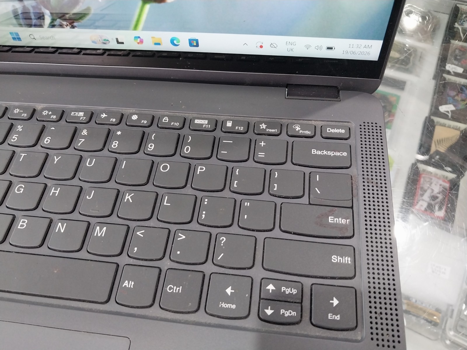 Lenovo Ideapad Flex 5 14IAU7 14″ 4GB RAM 128GB SSD WIN 11 HOME