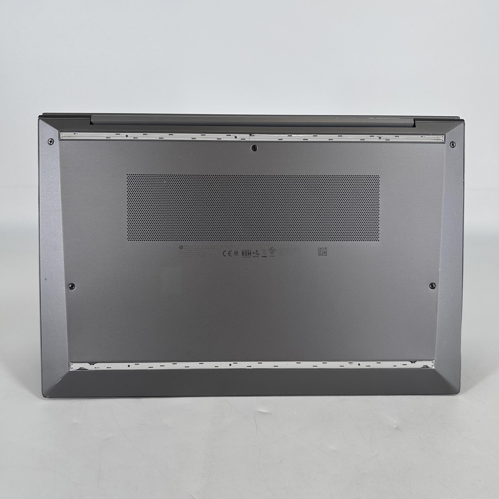 HP ZBook Firefly 14 G8 FHD i7-1185G7 3.00GHz 16GB 512GB SSD Quadro T500 Good