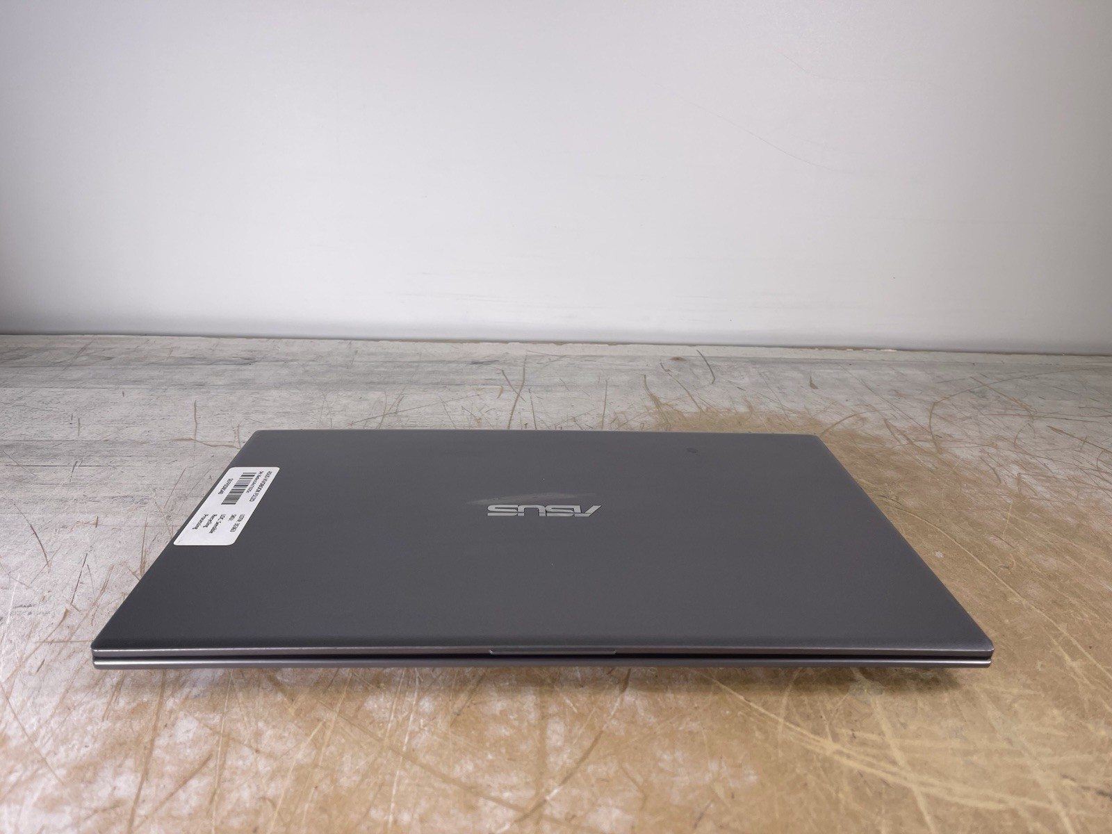 ASUS VIVOBOOK F512D RYZEN 5 3500U @ 2.10GHz, 12GB RAM, NO HDD/OS
