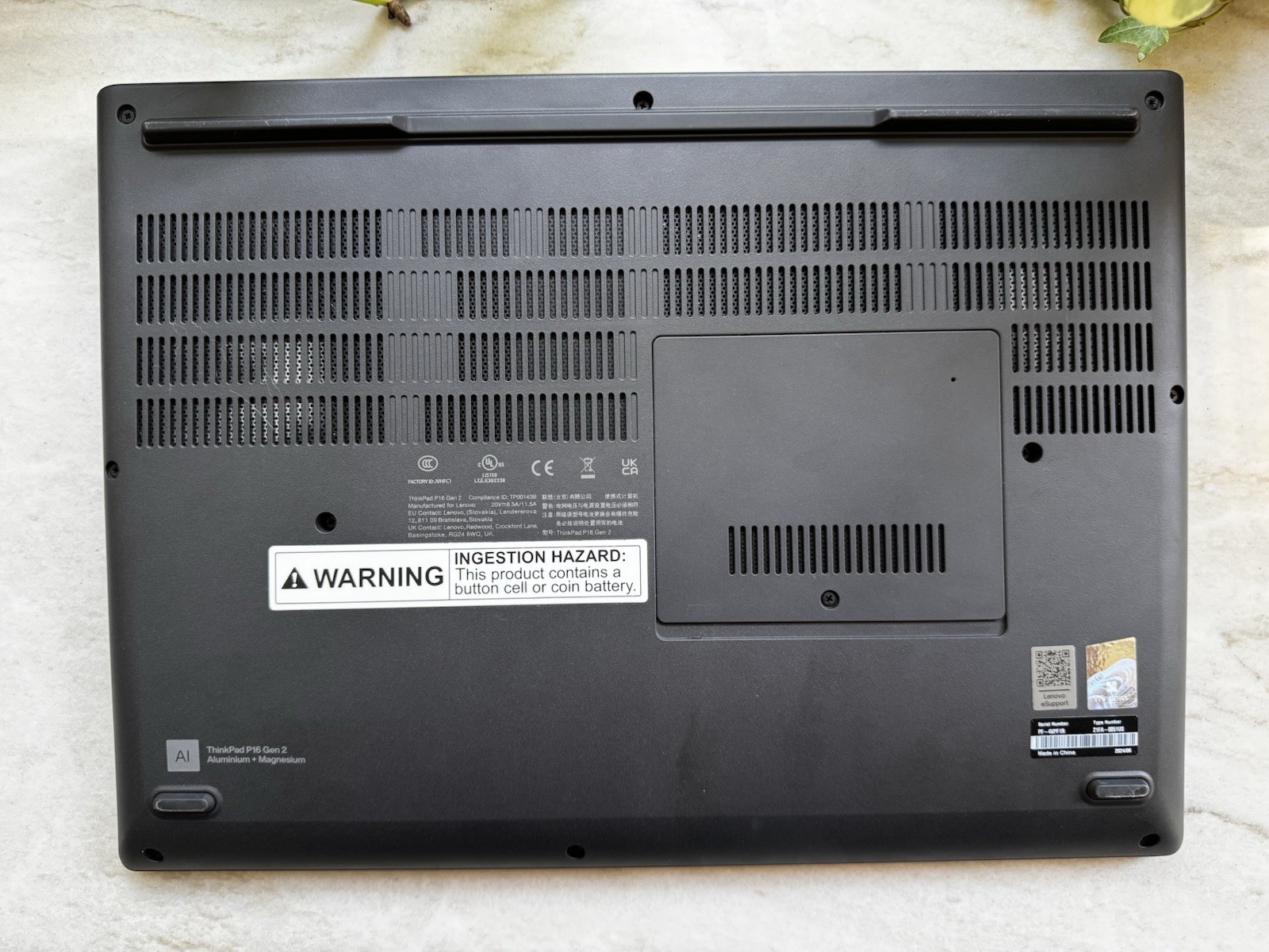 Lenovo ThinkPad P16 Gen 2 16″ (1TB SSD, Intel Core i7 14th Gen., 5.50 GHz, 32GB)