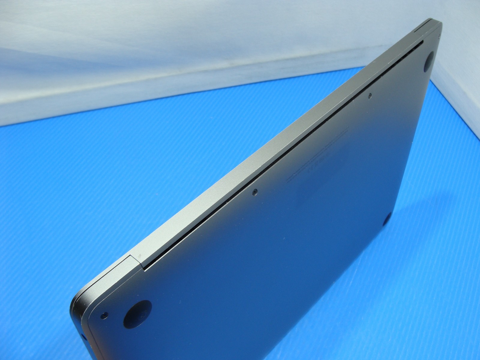 Apple MacBook Air 13″ A2179/BTO 2020 i7-1060NG7 1.2GHz 16GB 256GB OS Monterey