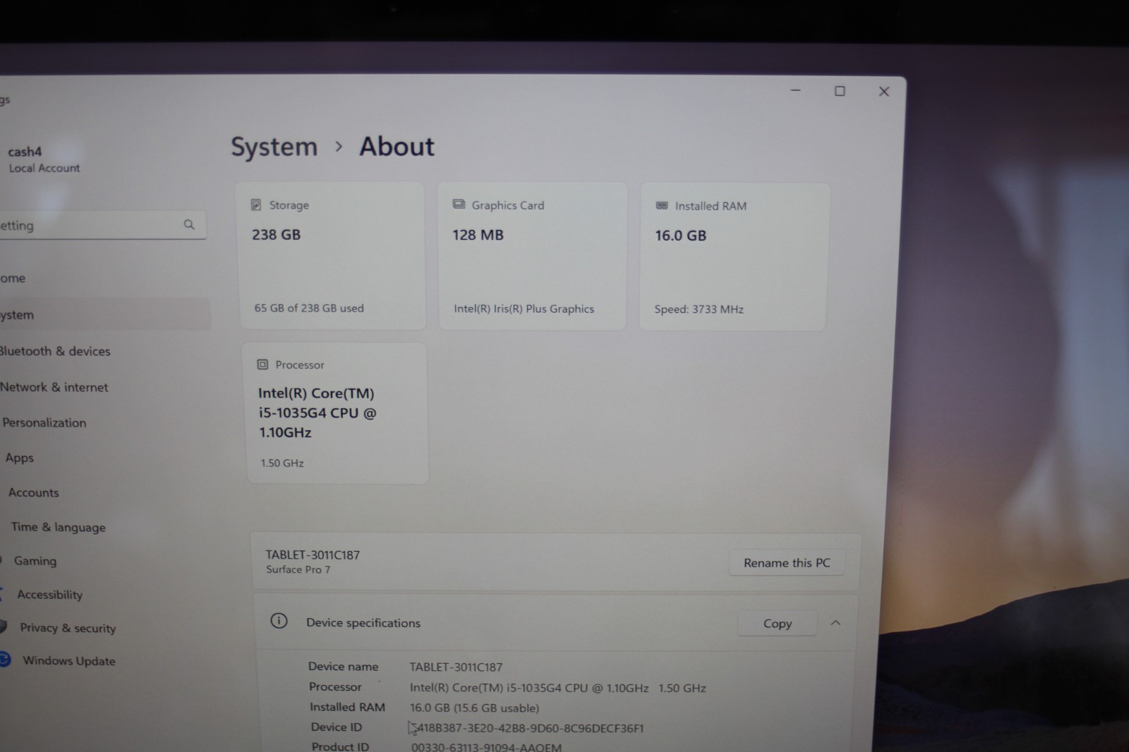 Surface Pro 7 12.3″ Tablet Intel Core i5 8GB RAM 256GB SSD + Keyboard – Win 11