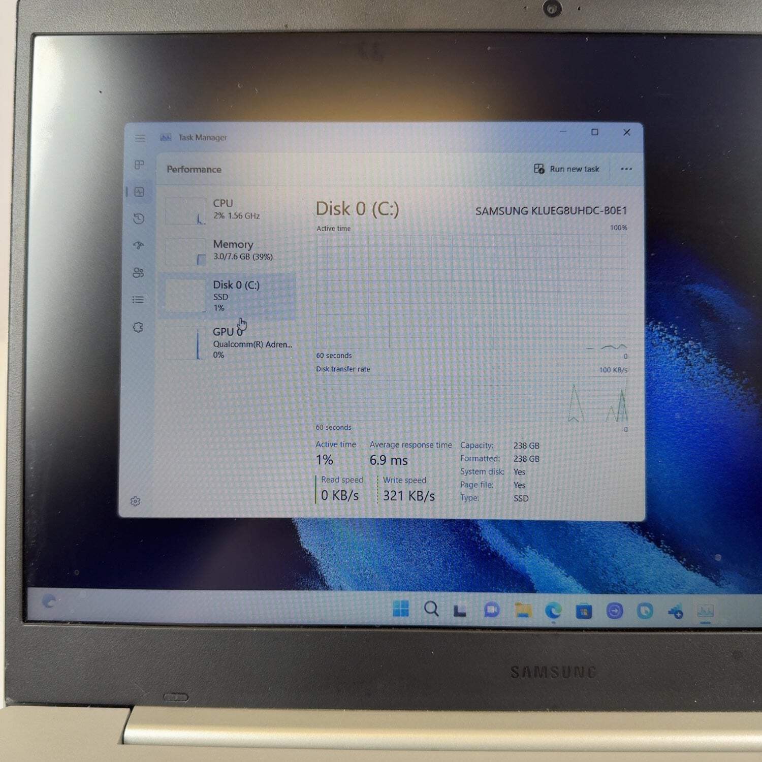 Samsung Galaxy Book NP545XLA 14″ Snapdragon 7c 3.15 4GB RAM 128GB SSD