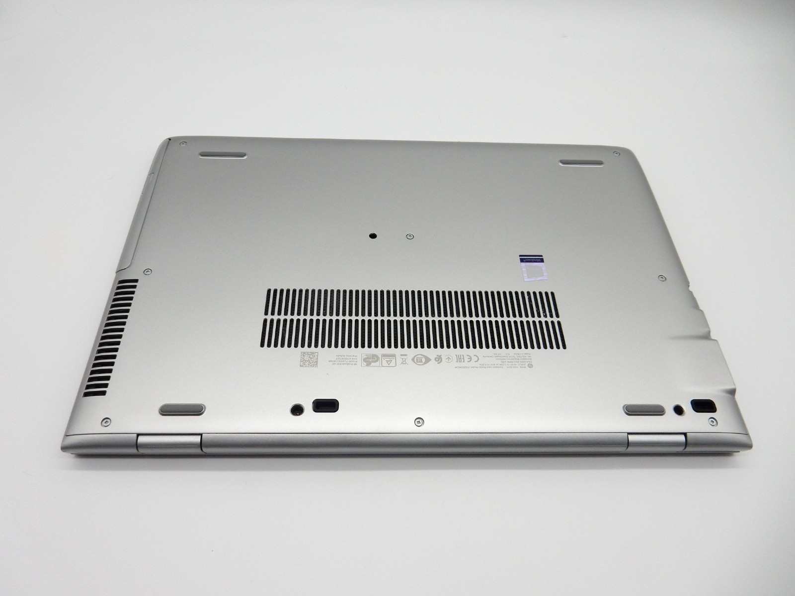 HP ProBook 650 G5 15.6″ FHD Core i5-8365U CPU 16GB RAM 256GB SSD 500GB HD No Cam