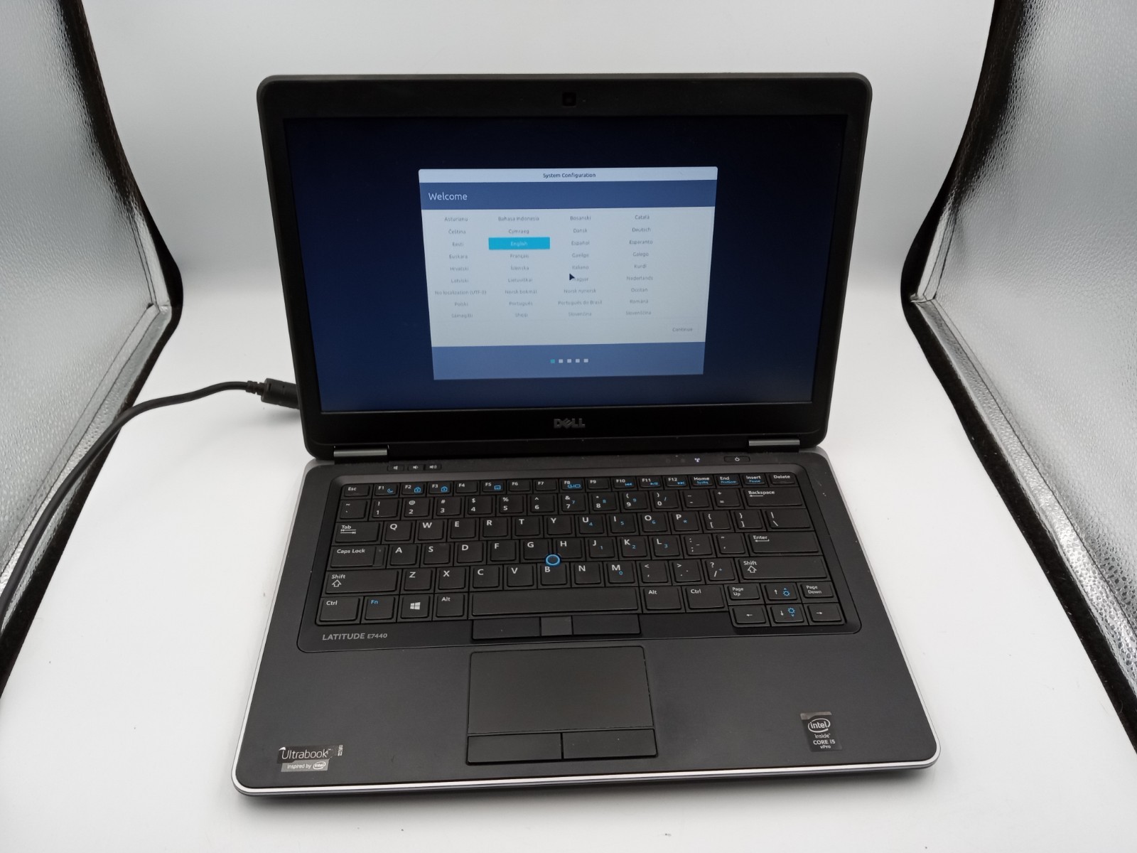Dell Latitude e7440 14″ Laptop Intel i5 4GB 128GB SSD Linux Mint – NO BATT -RR
