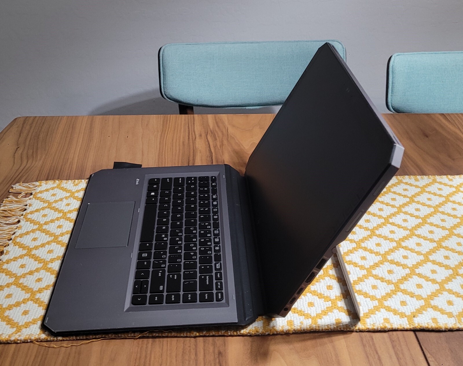 HP ZBook x2 G4; 14″ Screen; with Pen/Stylus; 32GB RAM; $2000 OBO
