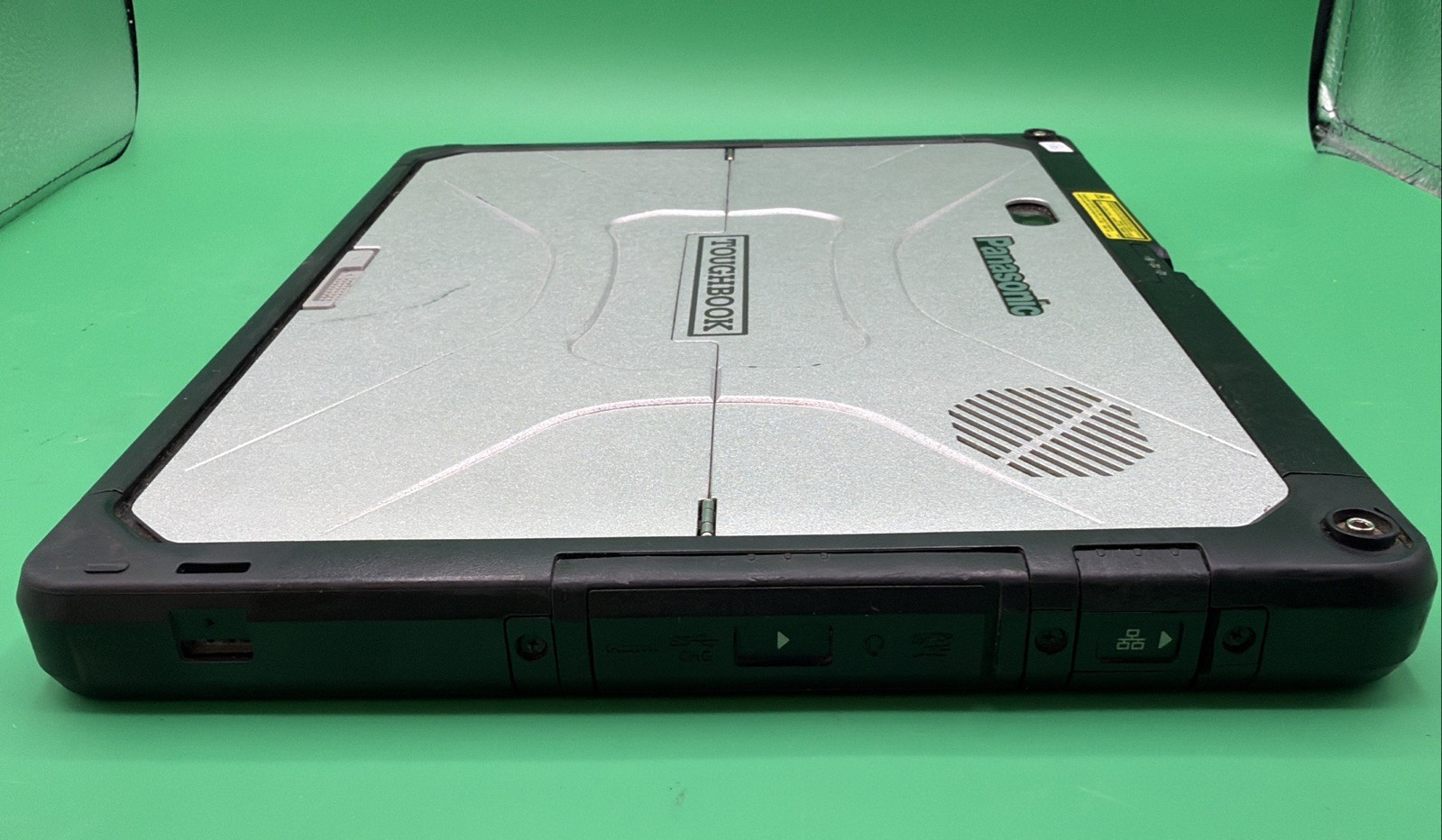 Panasonic Toughbook CF-33 MK1 Tablet i5-7300U 2.6GHz 8GB RAM No Drive/Battery