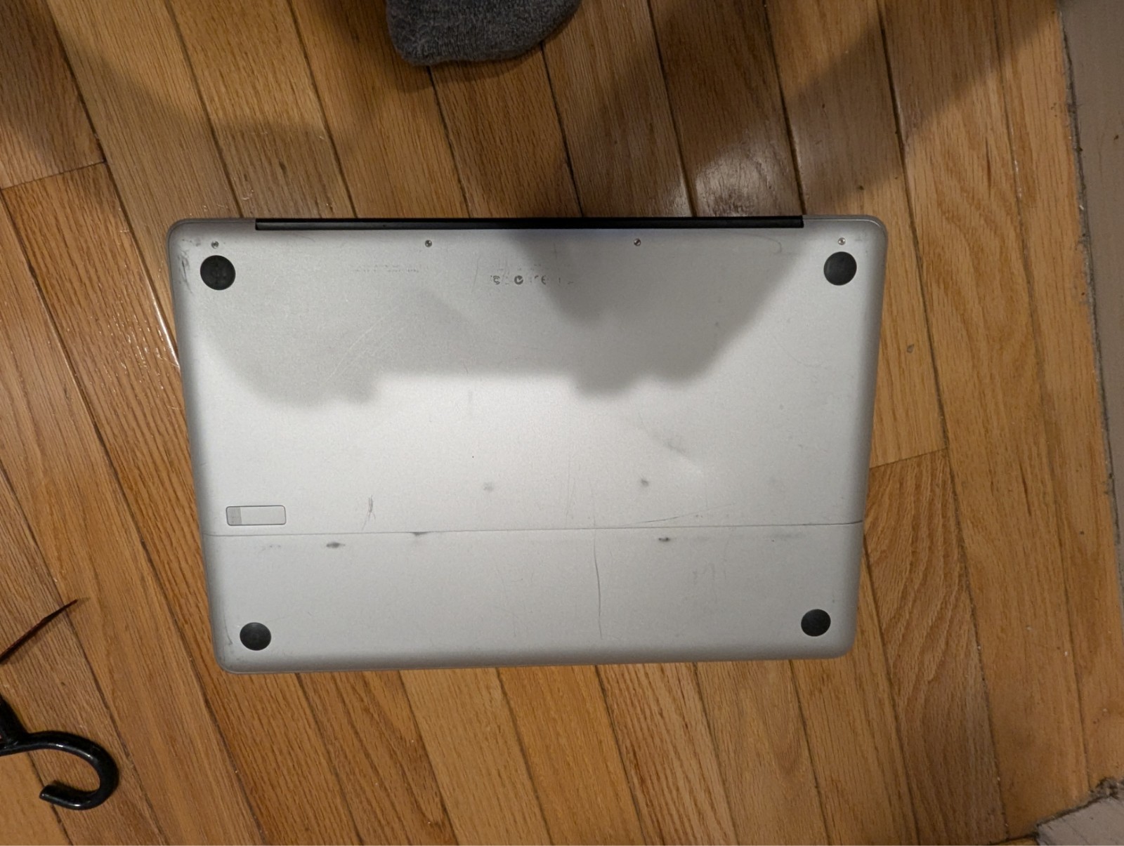 Apple Macbook pros from 2012-2017 3 units for parts not working