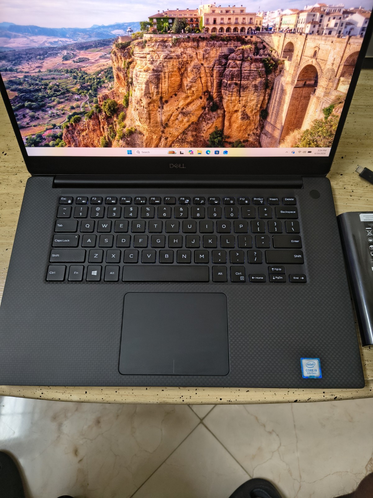 Dell Precision 5540 15.6″ Touchscreen i9-9980HK 16GB RAM 512GB SSD W11 PRO MINT