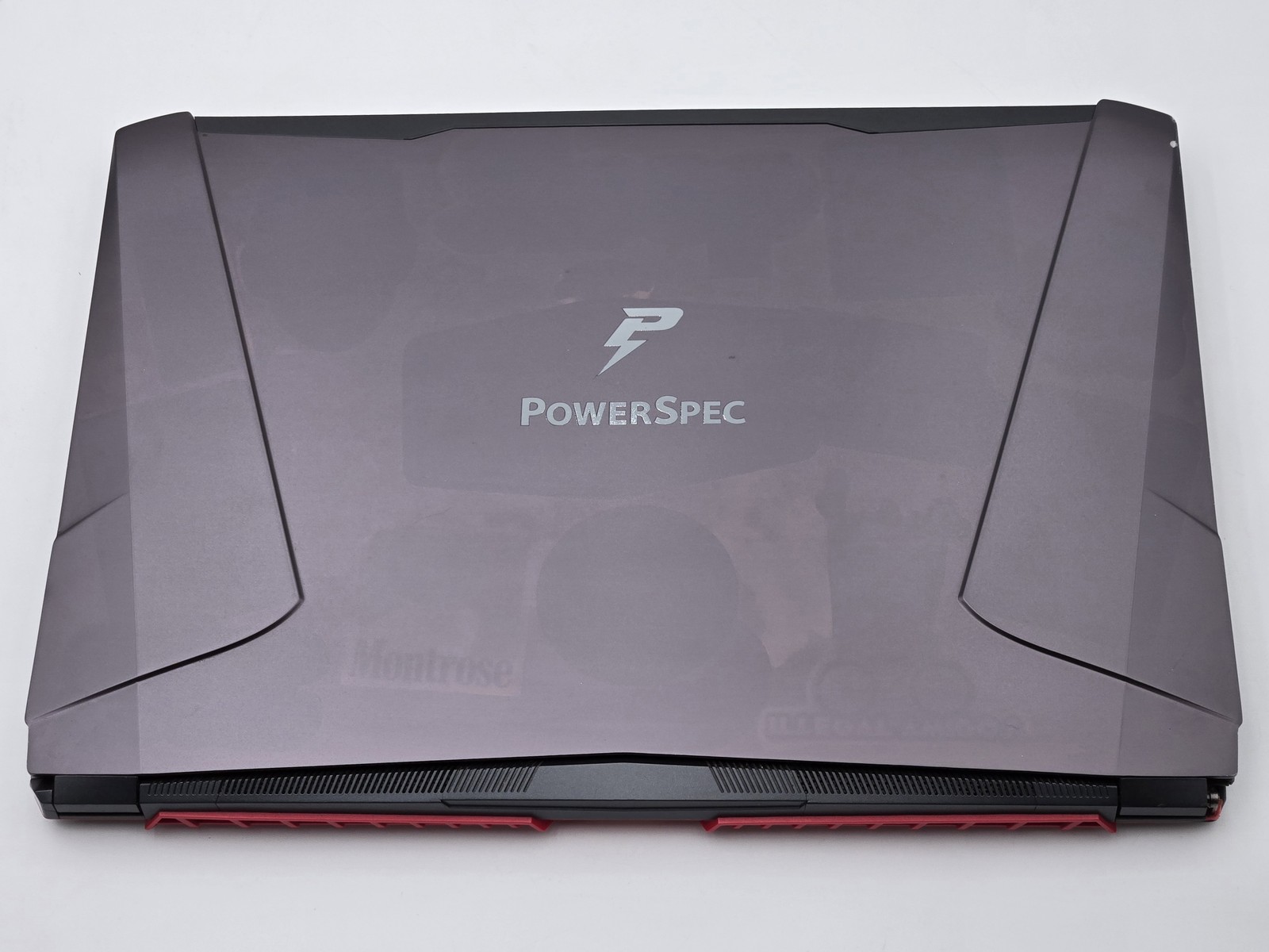 PowerSpec 1710 17.3″ FHD i7-7700HQ GTX 1070 16GB 256GB SSD Win11