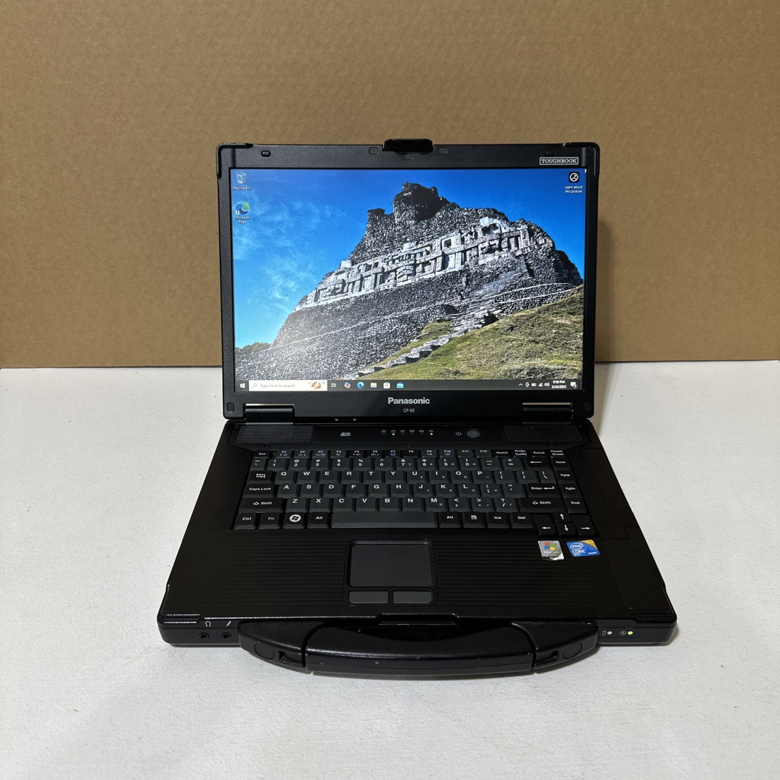 Panasonic Toughbook CF-52 Core 2 Duo P8400 2.26GHz 2GB RAM 120GB SSD Win 10 Pro