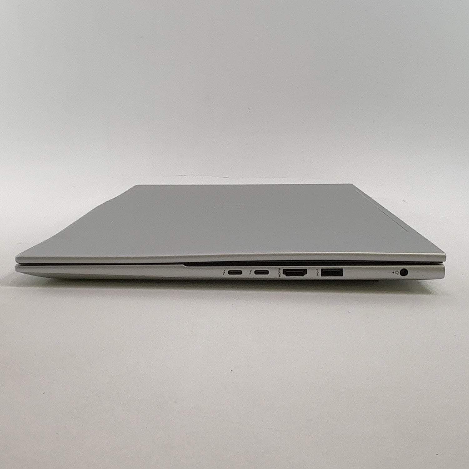 Broken HP Envy 16-H0003NR i7-12700H 2.3GHz 16GB RAM 1TB SSD Intel Arc A370M READ