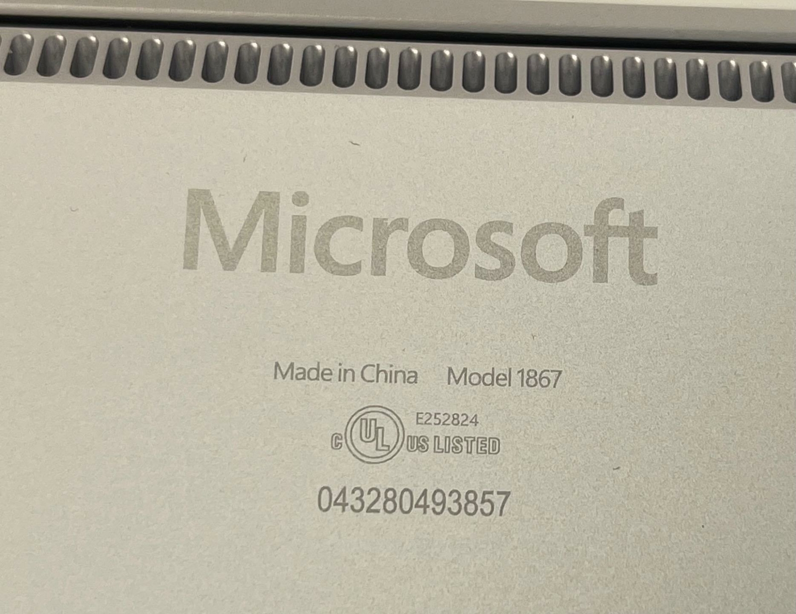 Microsoft Surface Laptop 3, 13.5″ Touch, i5-1035G7, 8GB, 128GB SSD – VGY-00001