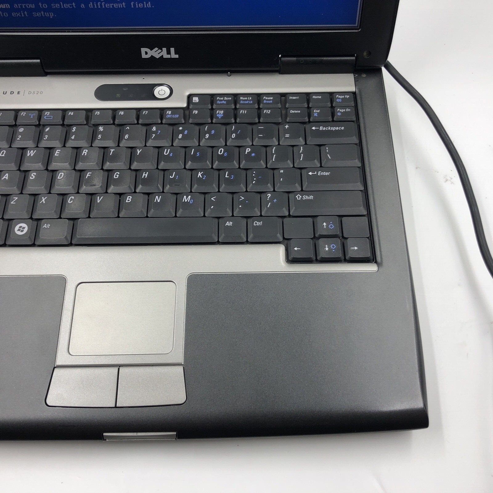 Dell Latitude D520 Intel Core 2 Duo 06F2 1.66GHZ 1GB NO HDD/OS Bad Battery PARTS