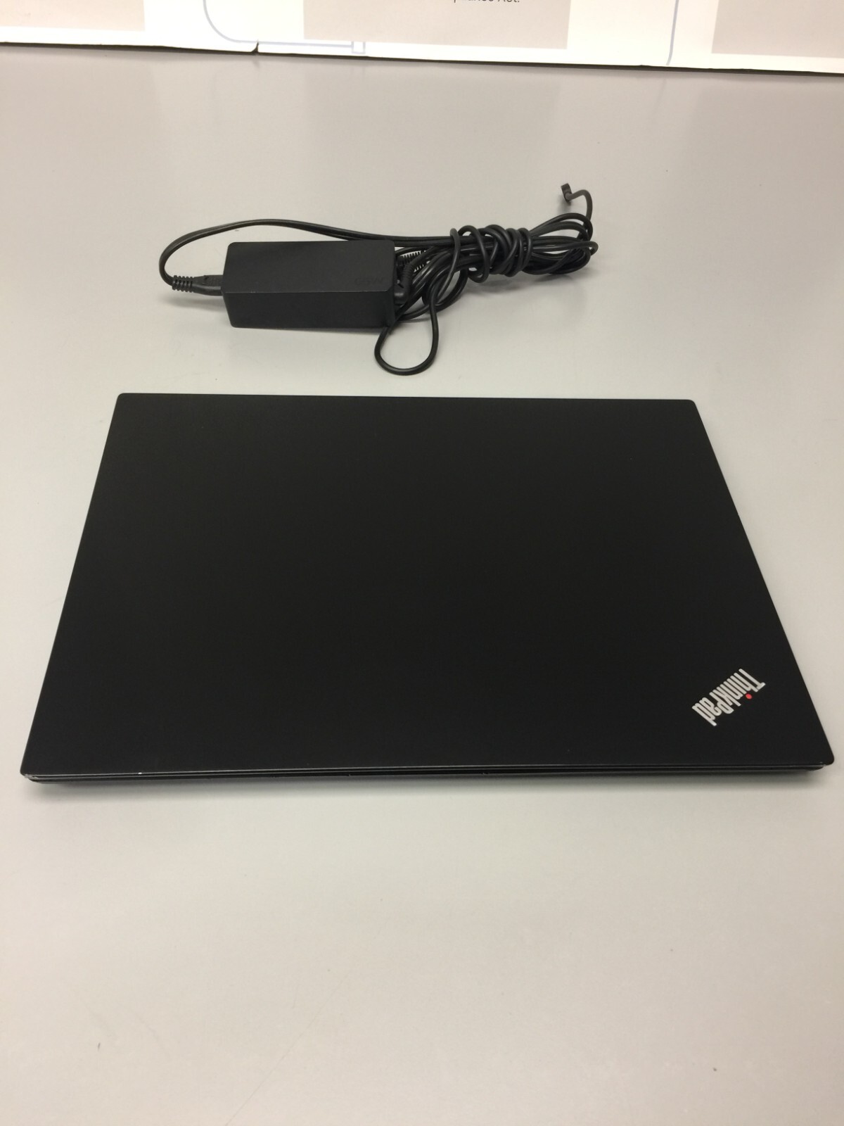 Lenovo ThinkPad E480 14″ core i5 7th Gen 2.50 GHz 8 GB RAM 256 GB SSD WIN 11 PRO
