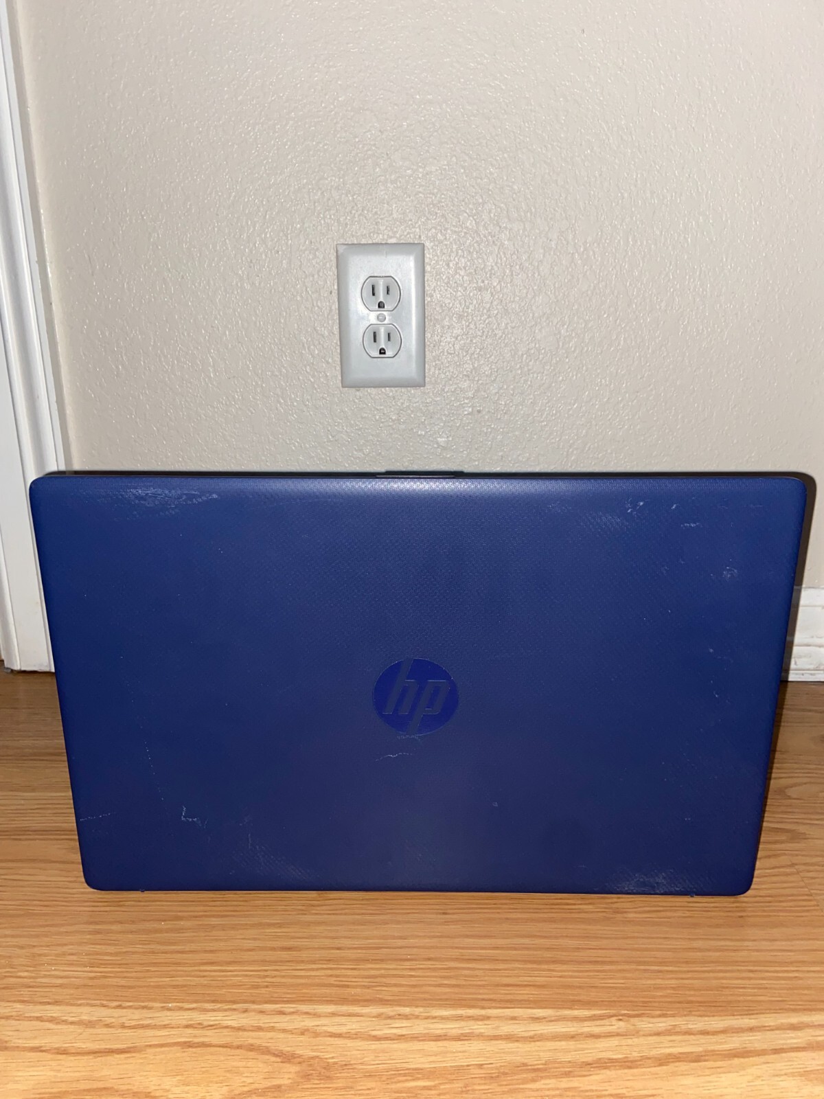 HP 17-ca2020nr 17.3″ (1TB HDD, AMD Athlon Gold 3150U, 2.40GHz, 4GB RAM) Notebook