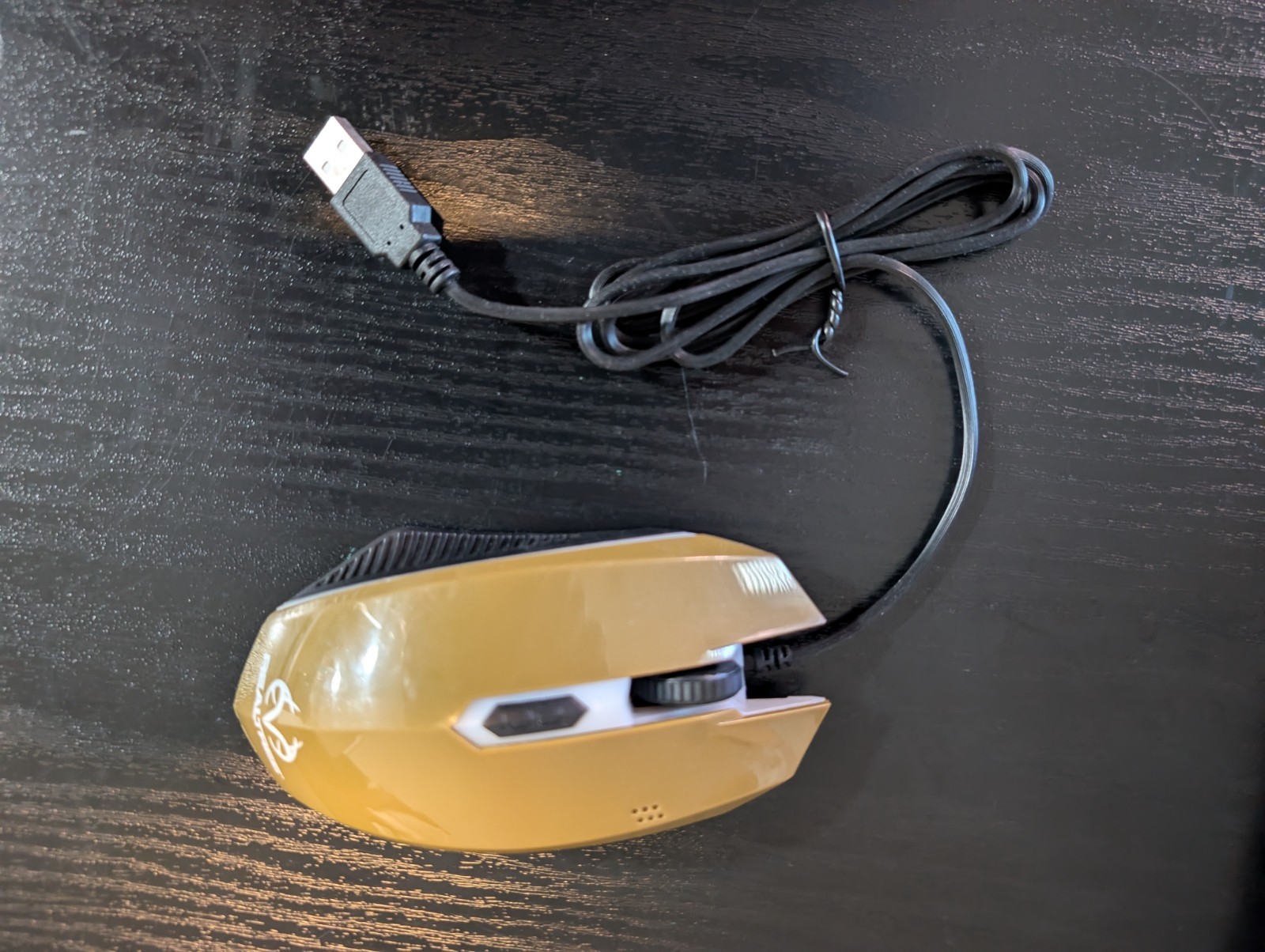Dell Inspiron 15 5510 includes charger, external dvd drive, and wireless mouse