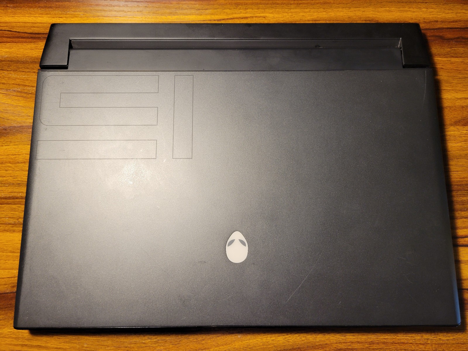 Alienware m15 R3 i7-10750h RTX 2060 16GB RAM 512GB Storage 144Hz Gaming Laptop