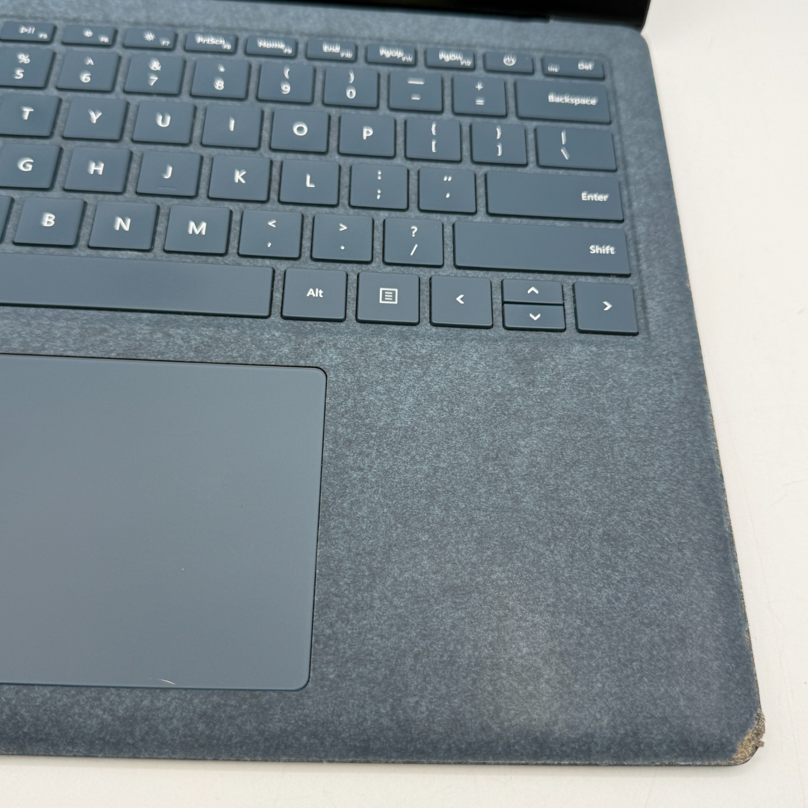 Microsoft Surface Laptop 3 1867 13.5″ i5-1035G7 8GB 128GB SSD Win11 Pro FAIR